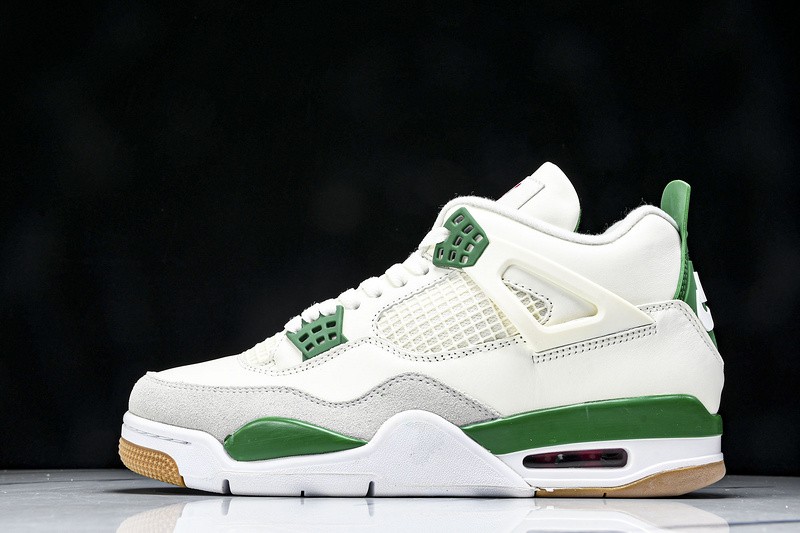 DR5415-103 Nike Air Jordan 4 Retro SB Pine Green Men’s Size 4-14