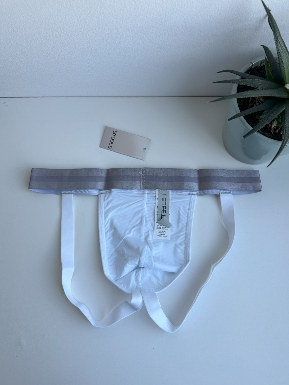 ST33LE – White Nylon Elastane Diamond Mesh Jockstrap (M)