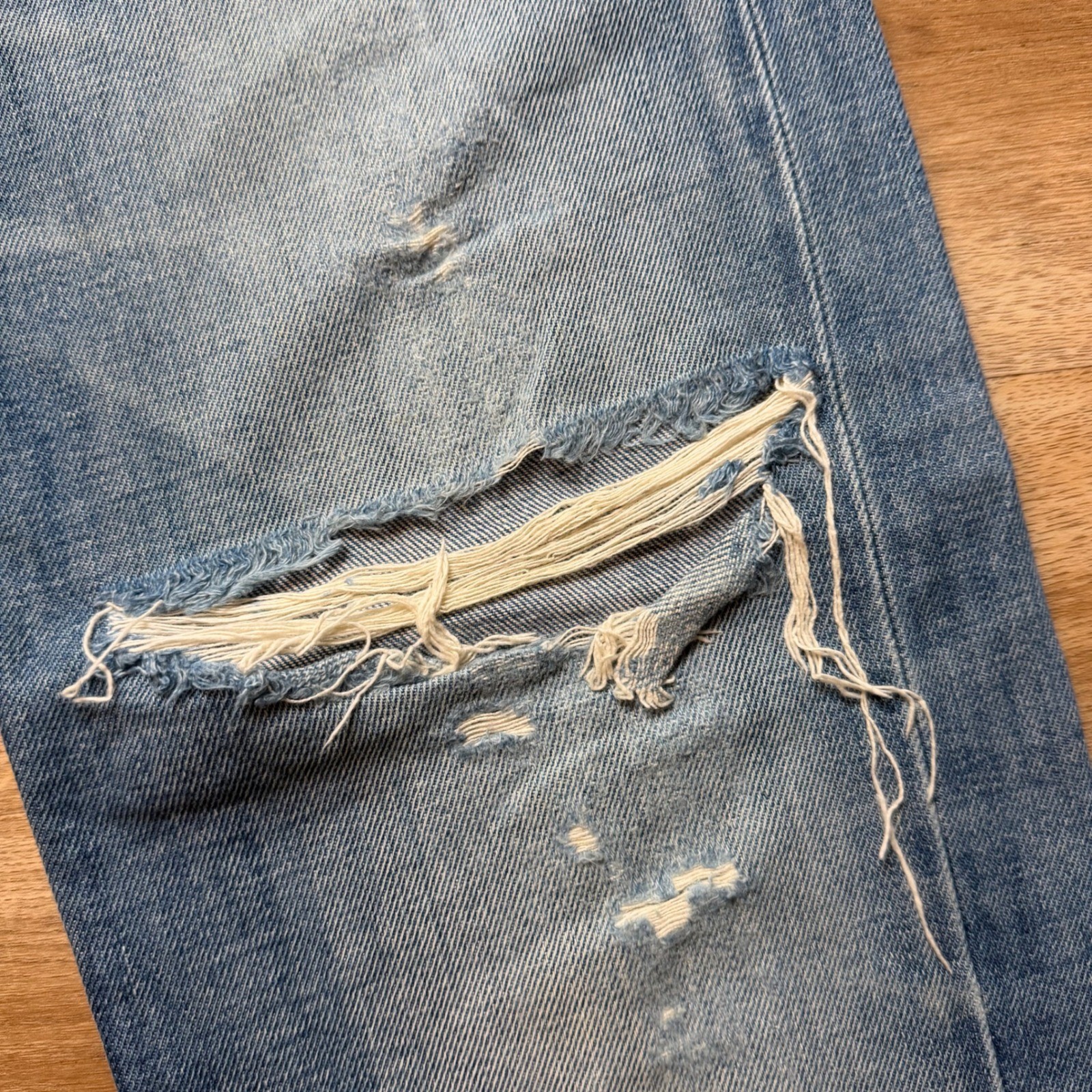 Diesel Larkee Jeans Mens 30×31 Blue Light Wash Distressed Straight Leg 008AT Y2K
