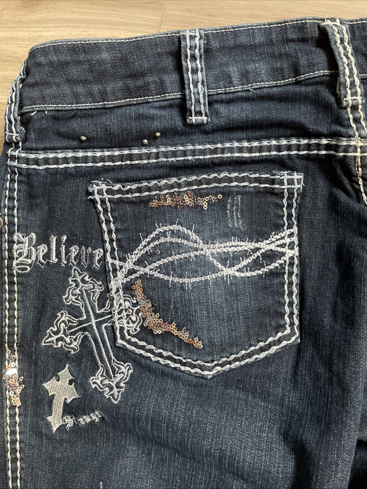 Cowgirl Tuff Blue Bootcut Jeans Women 29×31 Unbelievable Indigo Embroider Sequin