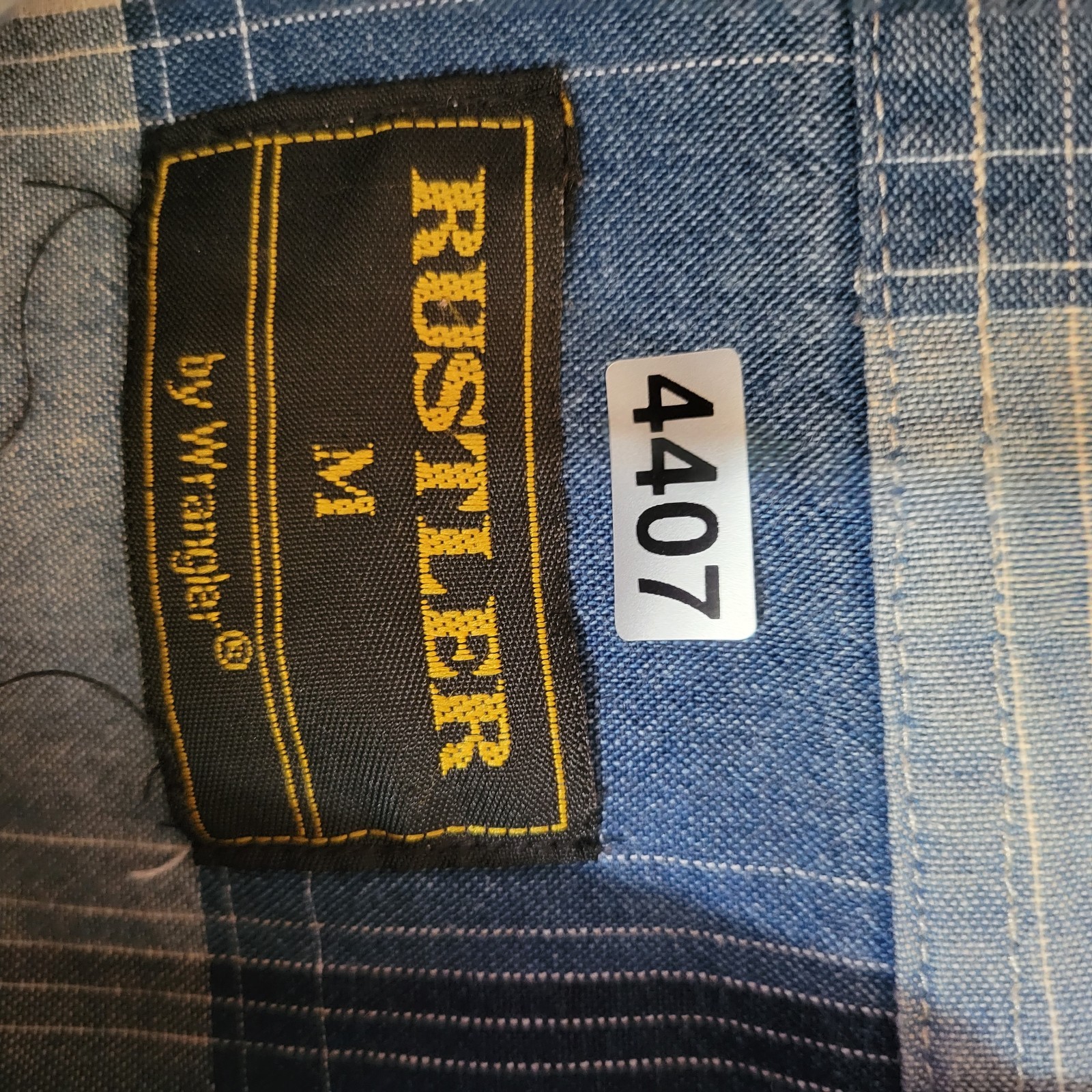 RUSTLER BY WRANGLER Shirt Men’s Medium Pearl Snap Shortsleeve Blue Plaid Western