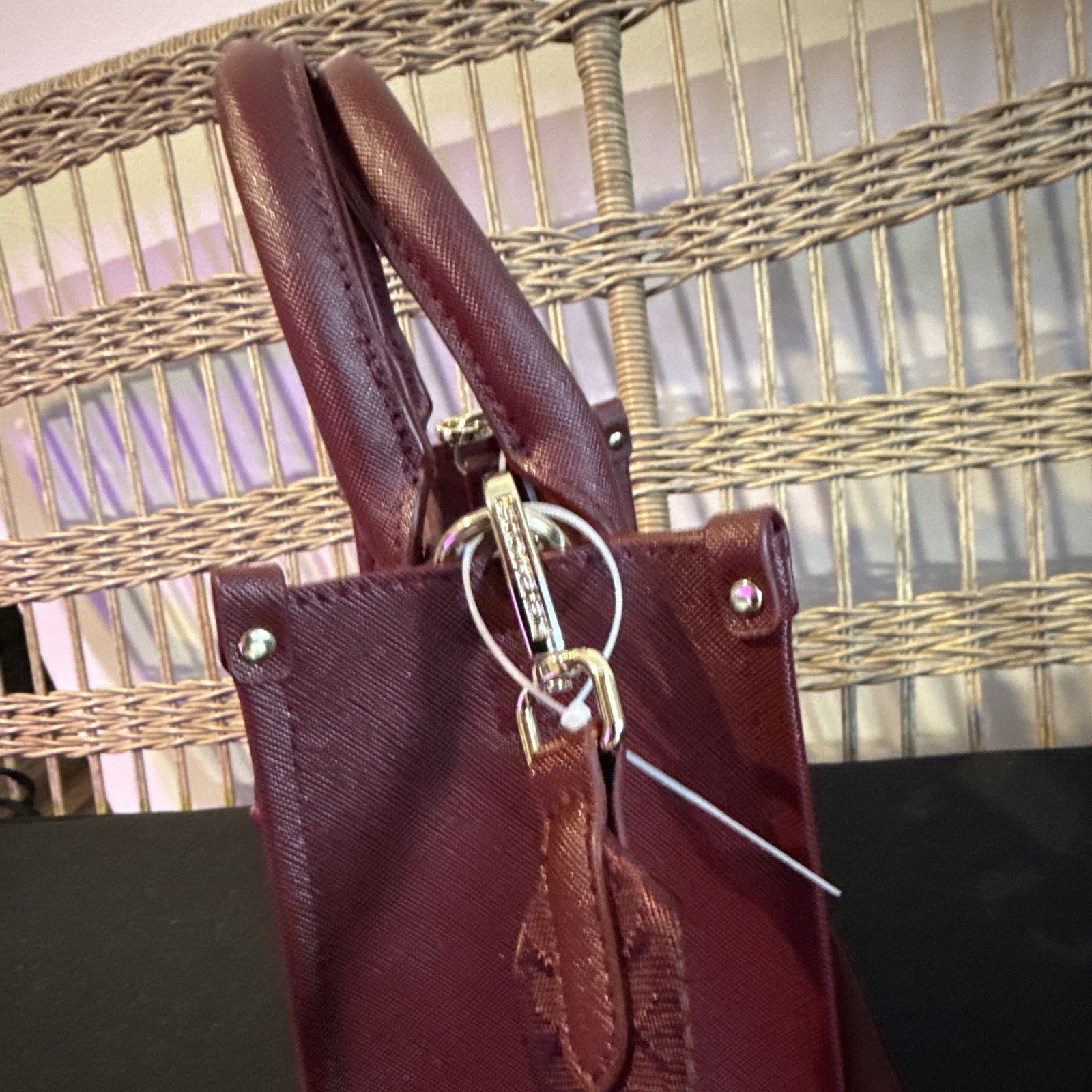 NWT Steve Madden Clear Box Tote With Burgandy Gift Set