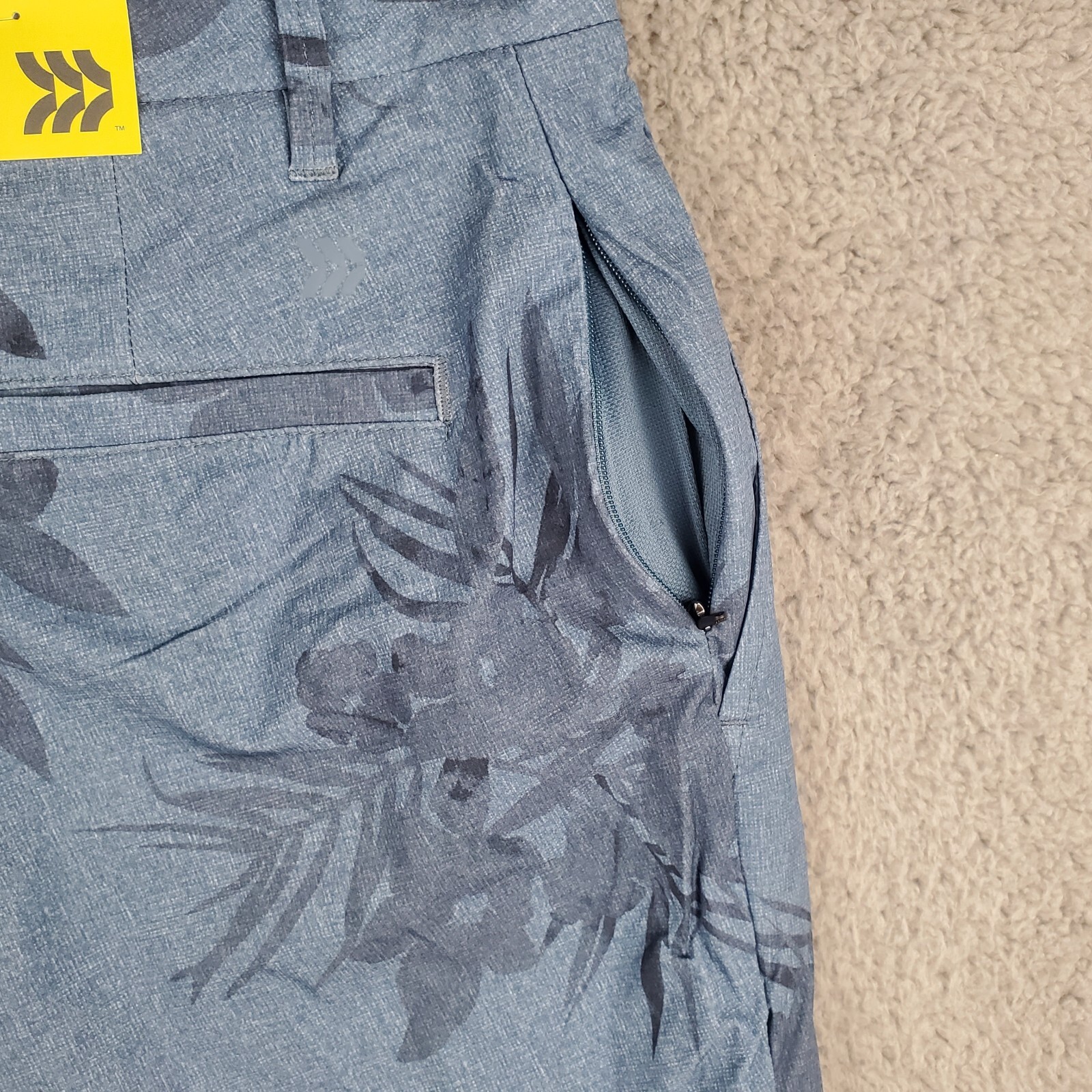 All In Motion Men’s Shorts 30-40 Blue Navy Palm Tree Print Athletic Golf Stretch