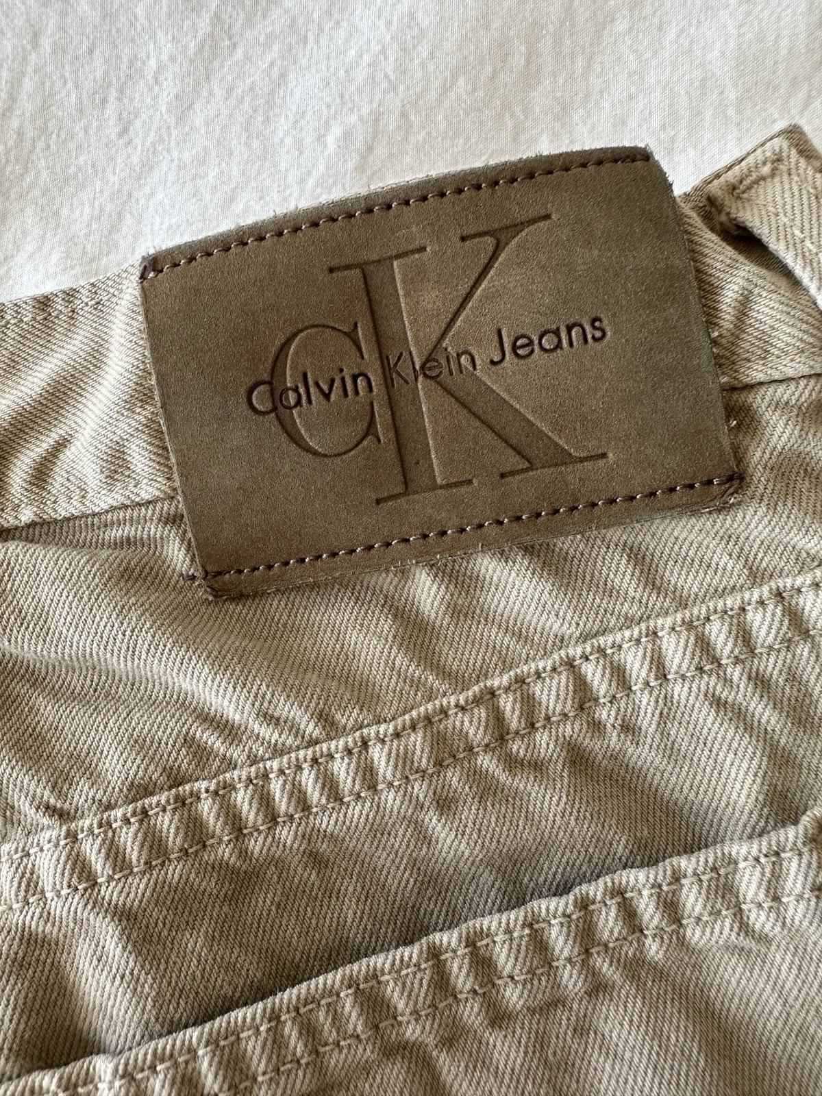 Vintage Calvin Klein Jeans Men’s 32 Tan Made in USA Easy Fit Y2K 90s Denim