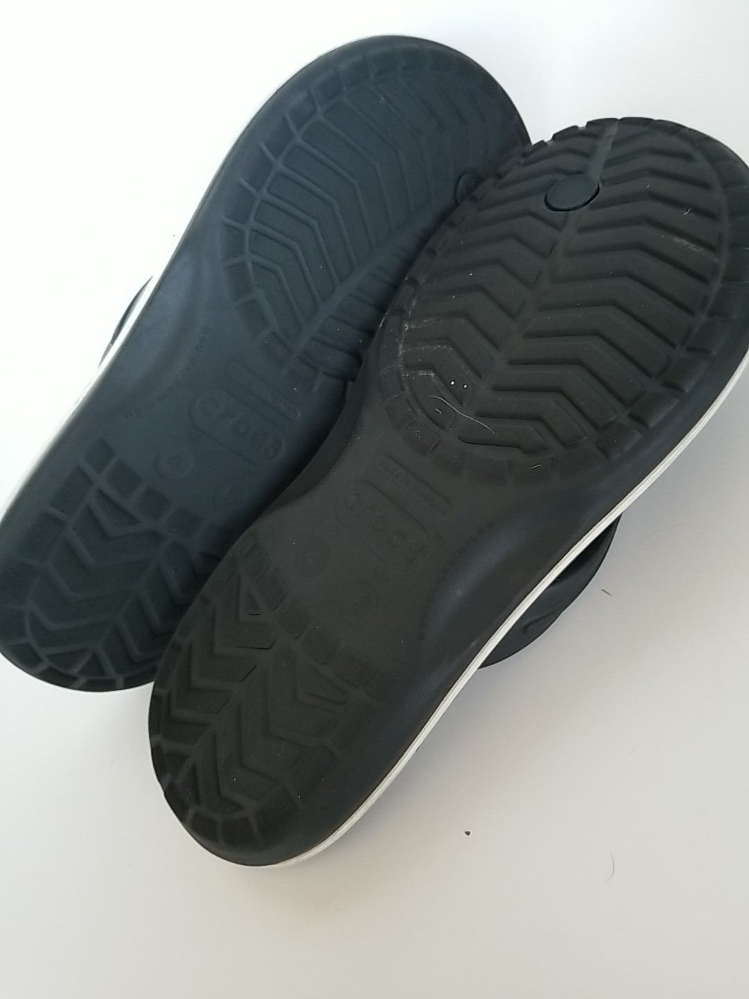 CROCS CROCBAND Flip Flop Sandals Slip On US Men 4 Women 6 EU 36-37 Black White