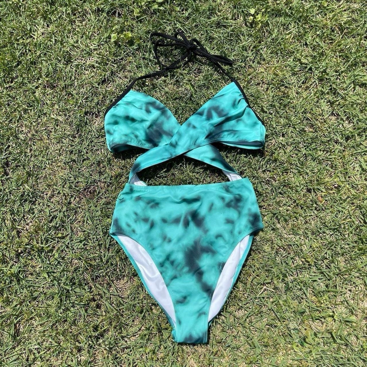PINK Women’s M One-Piece Swimsuit Halter Tie Dye Turquoise Black White B Cup