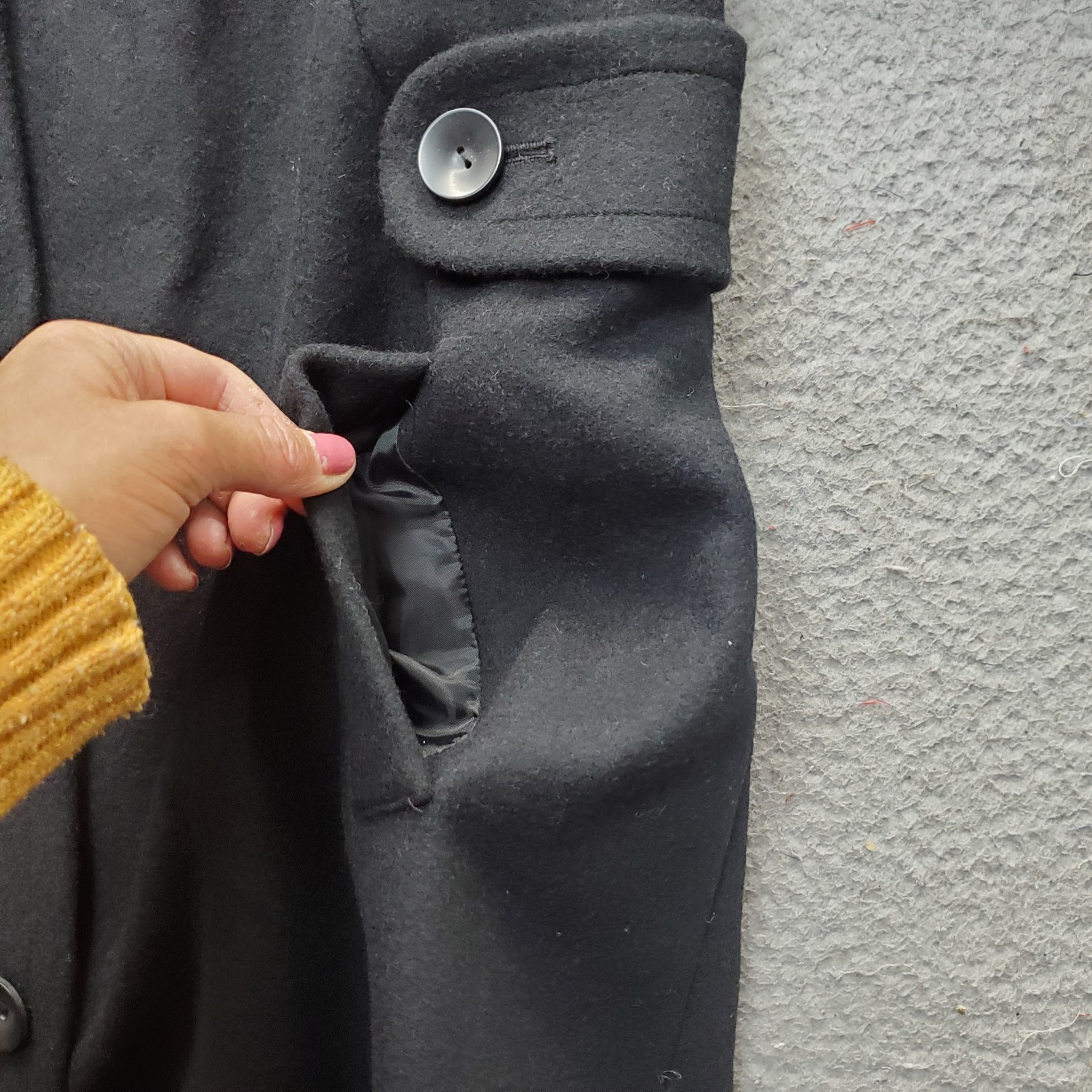 Larry Levine Coat Womens L Black Wool Blend Single Vented Collared Button Front