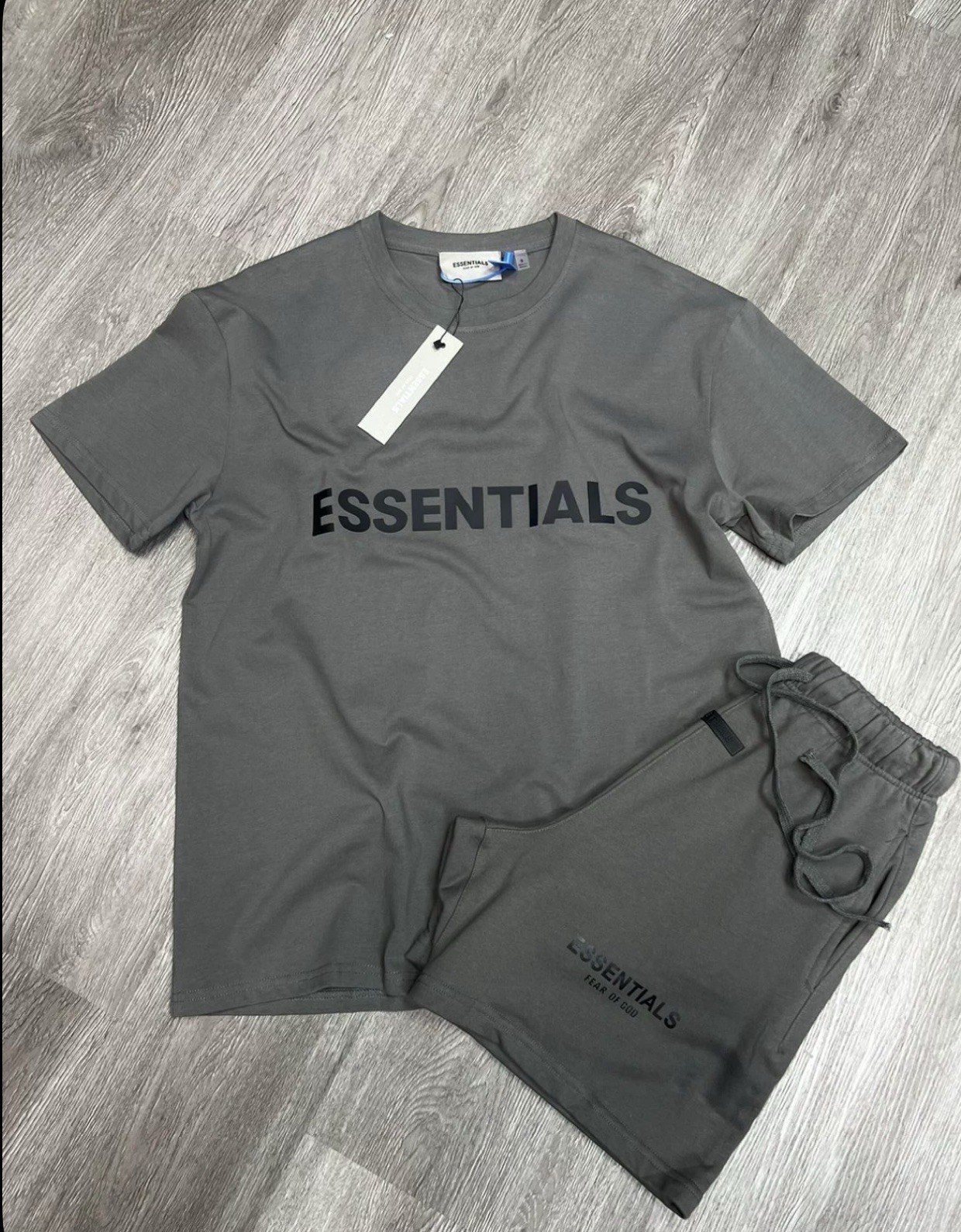 Fear of God ESSENTIALS Black Logo Crew Neck Short Sleeve T-Shirt Size L