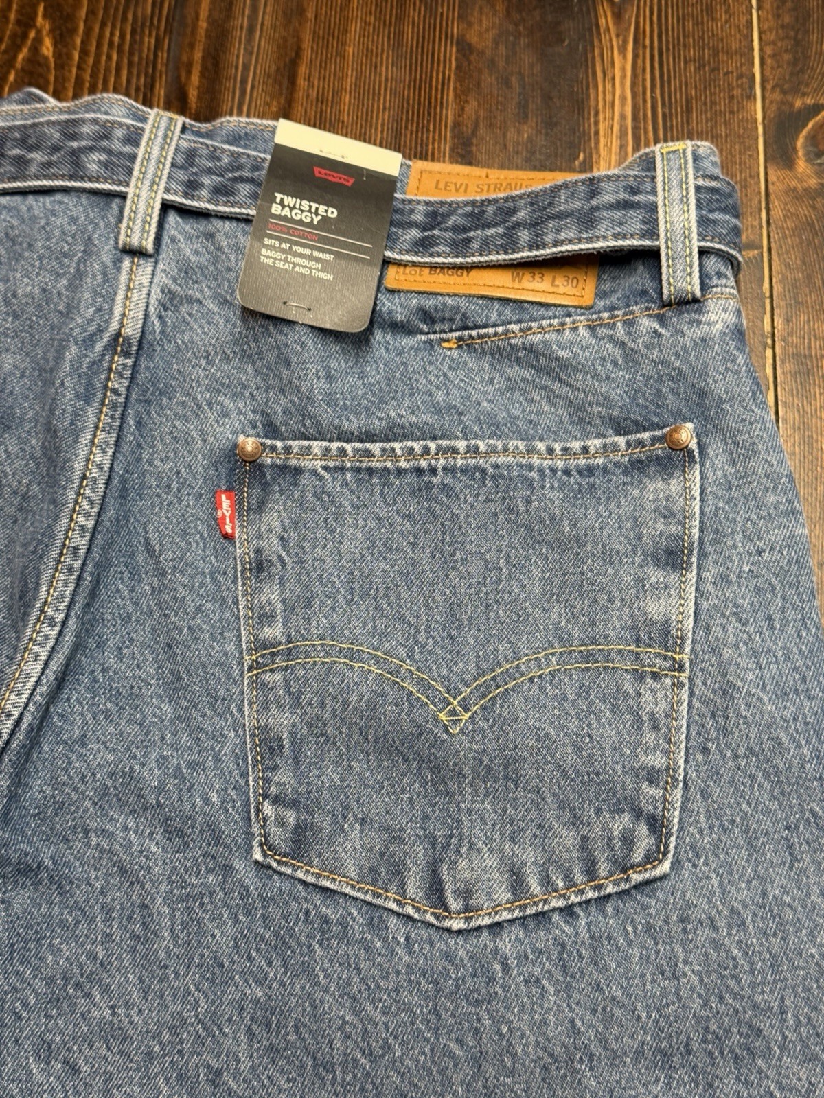 Levi’s Premium Twisted Baggy Men’s Jeans, 100% Cotton, Non-Stretch, 33×30, NWT