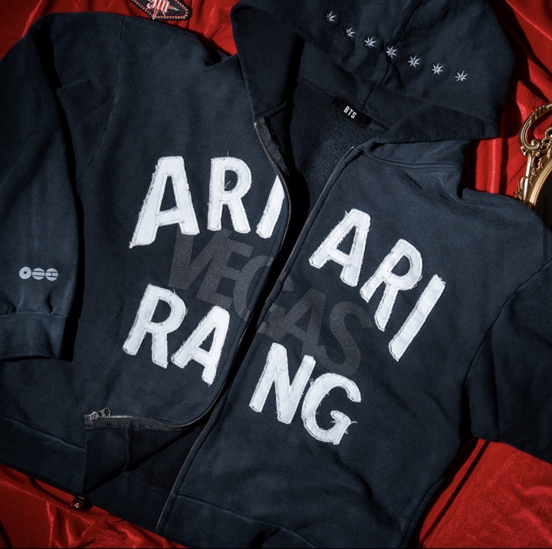 Ari Vegas Men’s Black Full Zip Hooded Hoodie Pockets Graphic Logo Size M