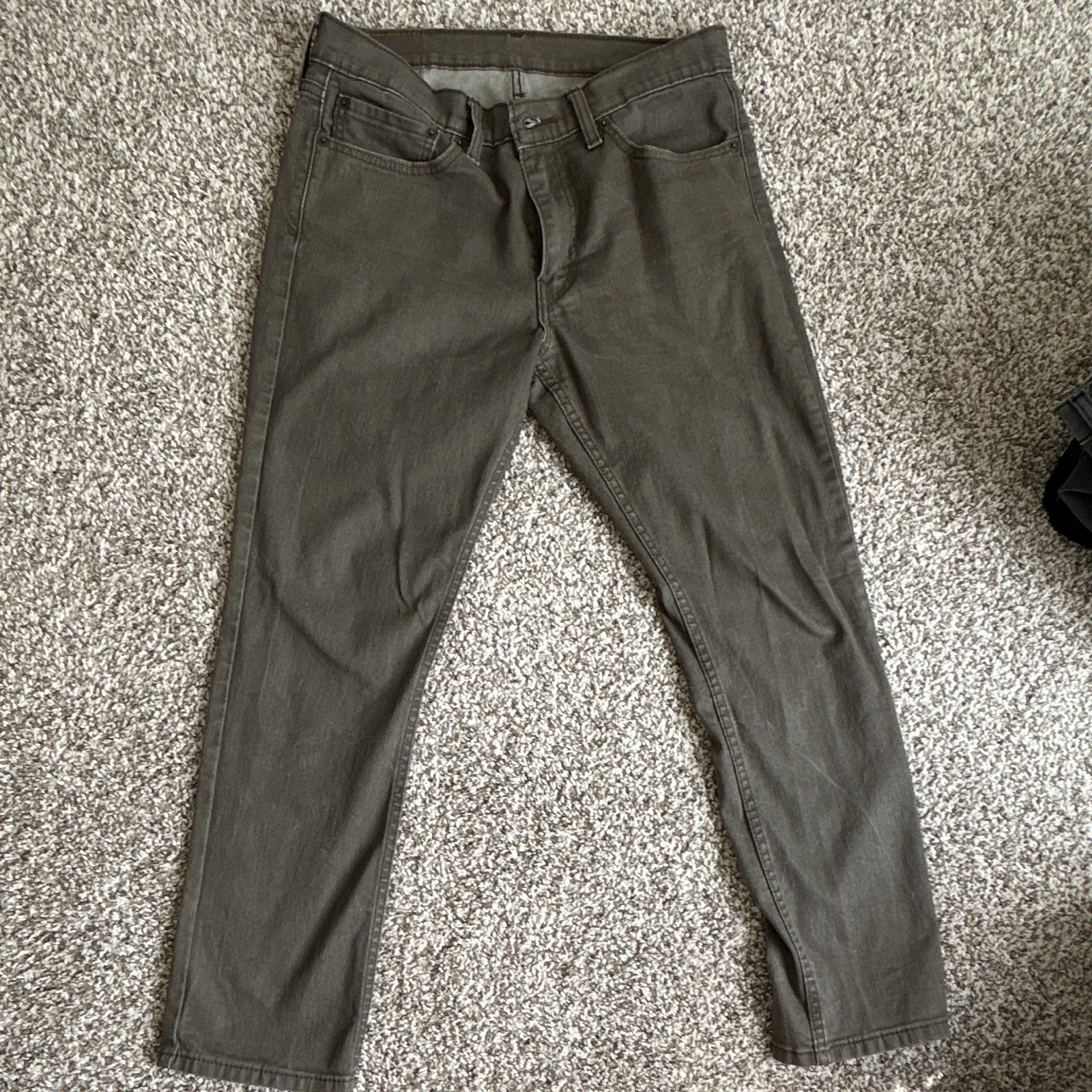 Levi’s Men’s Slim Fit Gray Dark Wash Denim Jeans Low Rise 5-Pocket Zip Fly