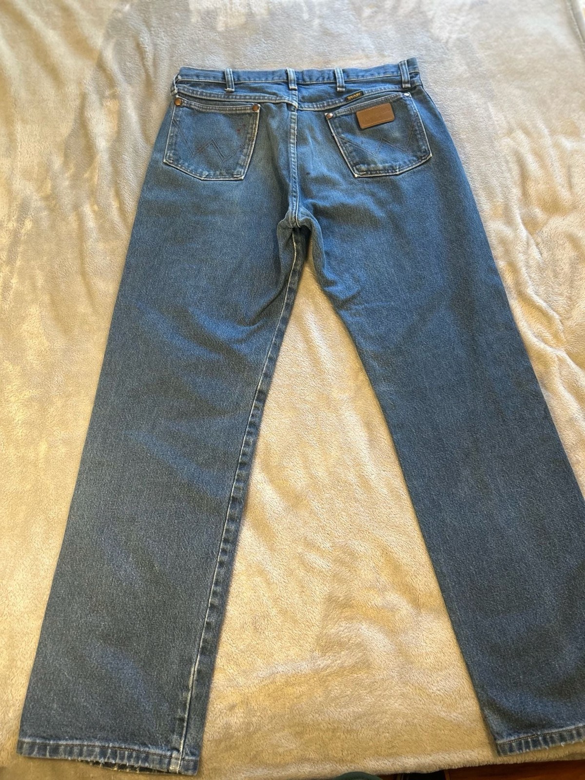Vintage Wrangler 13MWZ Cowboy Cut Rigid Denim Jeans 33×32