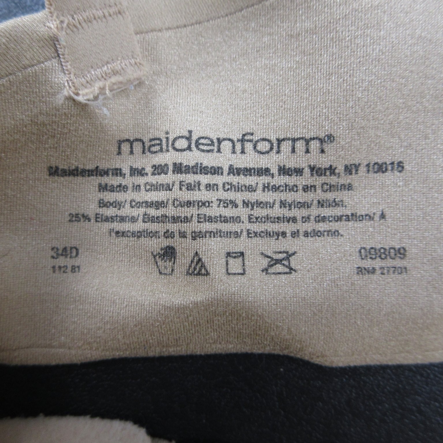 Maidenform Women’s Bra Nude 34D Padded Underwire Seamless T-Shirt Comfort