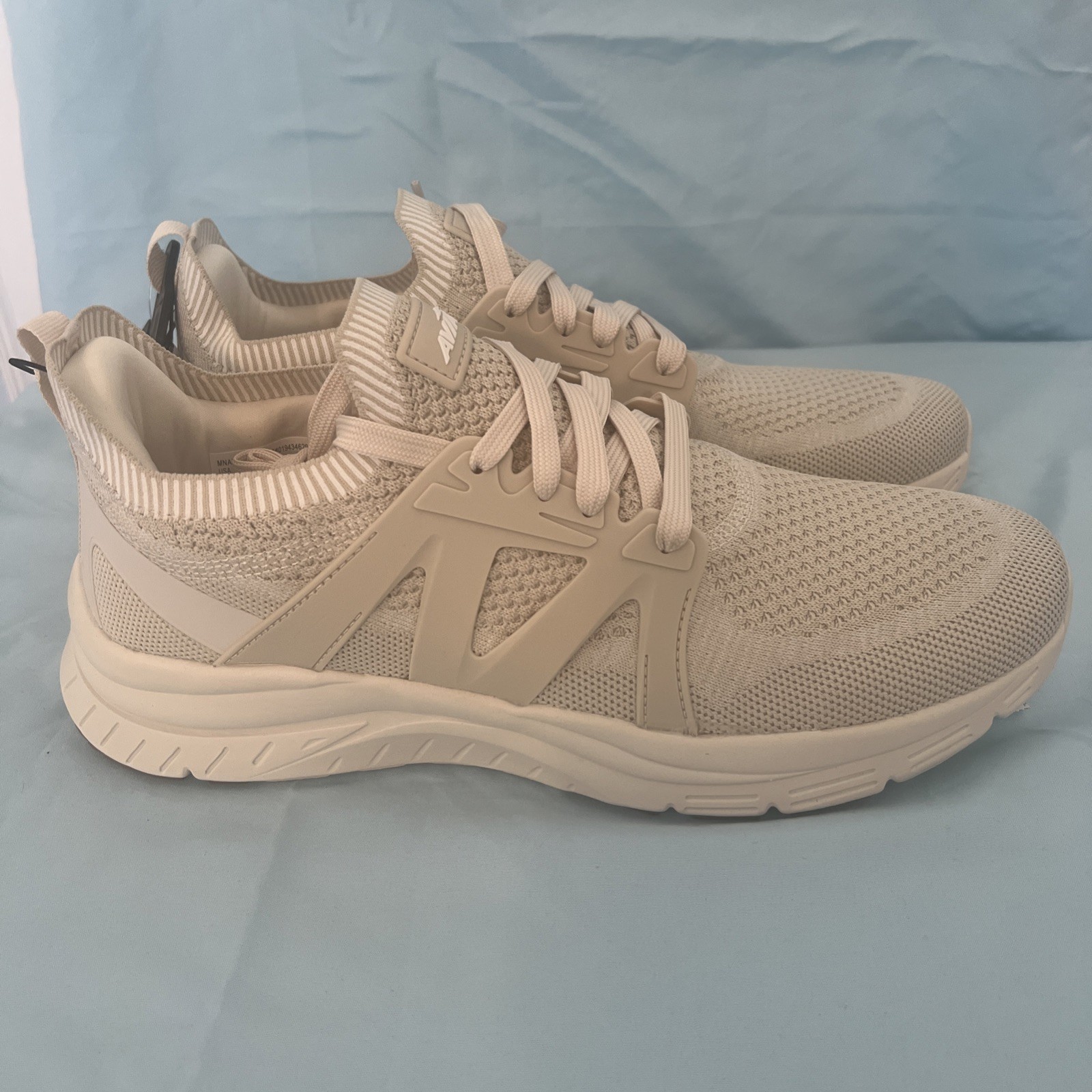 New NWT Avia Men’s Quickflash Beige Cream Laced Running Shoes Sneakers Size 12