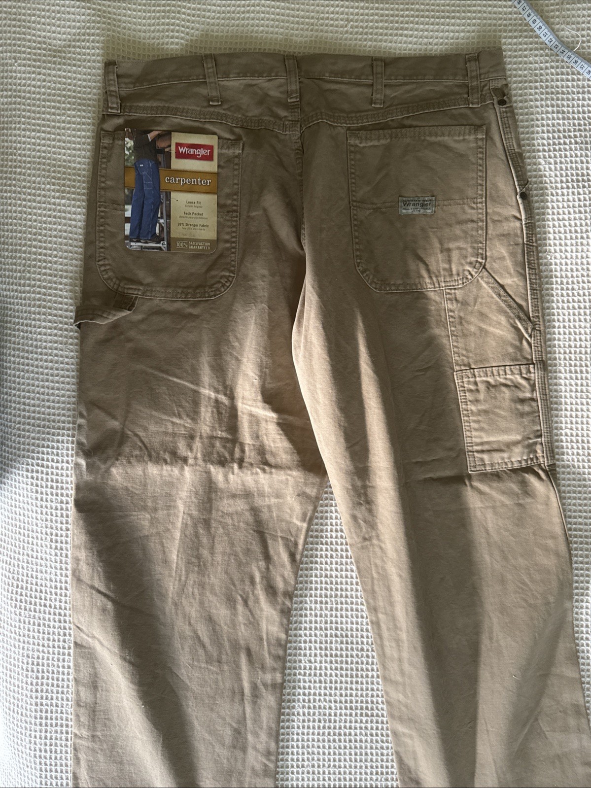 Wrangler Men’s Carpenter pants Size 36 x 30 Loose Fit, 100% Cotton, Khaki