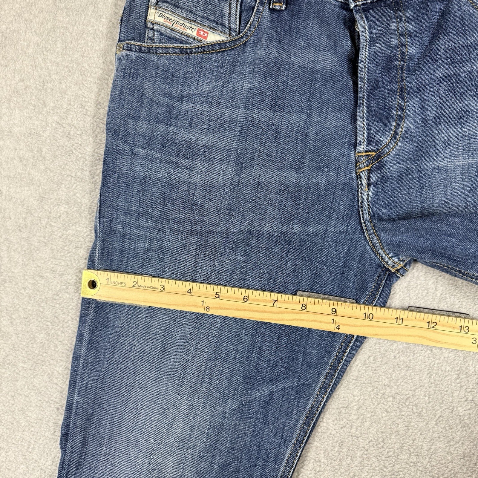 Diesel D-Fining Jeans Men 29×30 Blue Regular Tapered Stretch Medium Wash 09A80