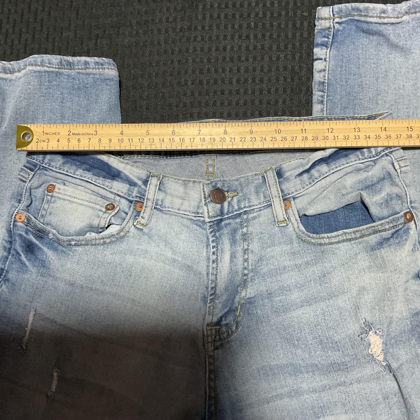 Aeropostale Jeans Mens 29×30 Light Wash Slim Straight Distressed Denim Stretch