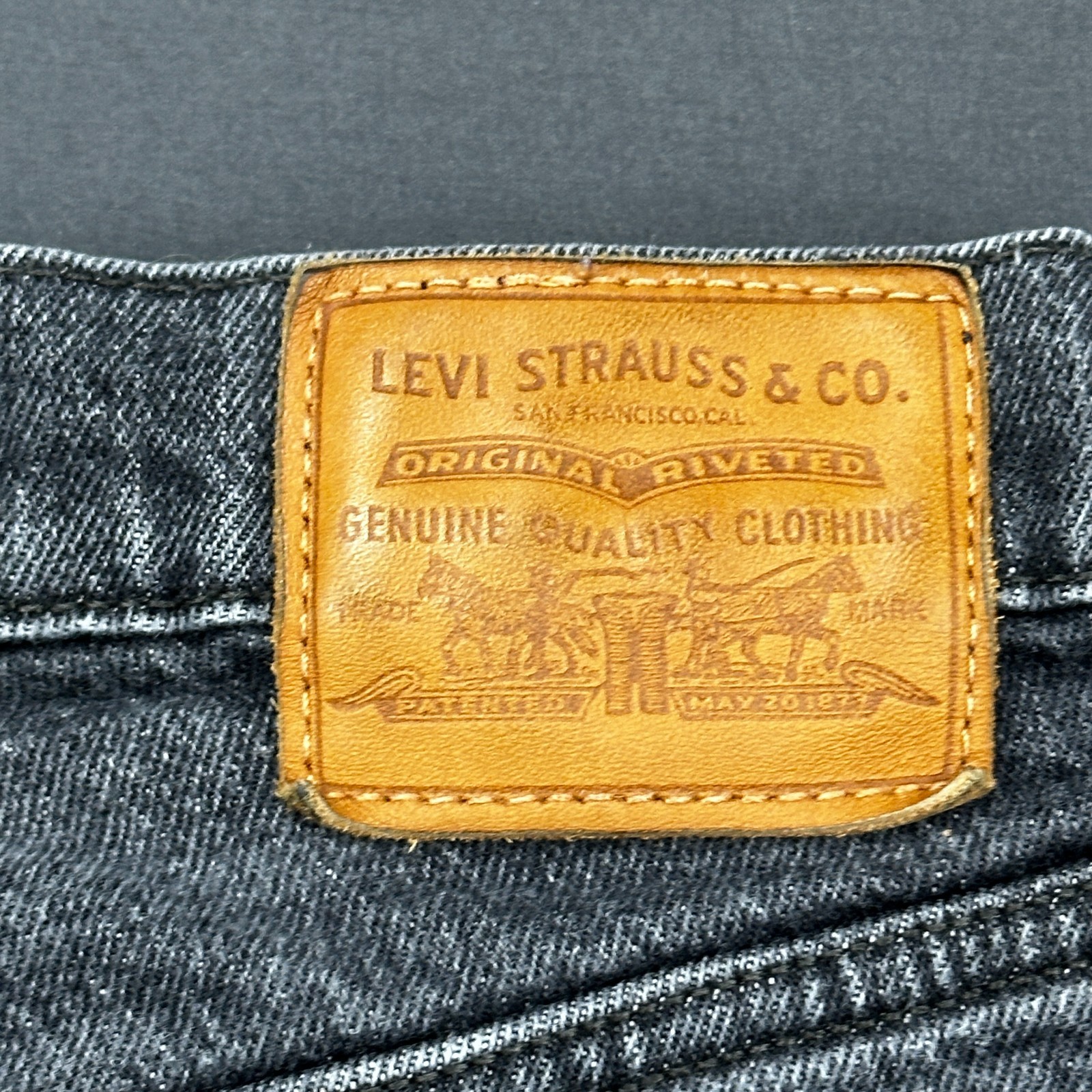 Levis Ribcage Ankle Jeans Womens 26 Gray Denim Cotton Straight Leg Frayed Hem