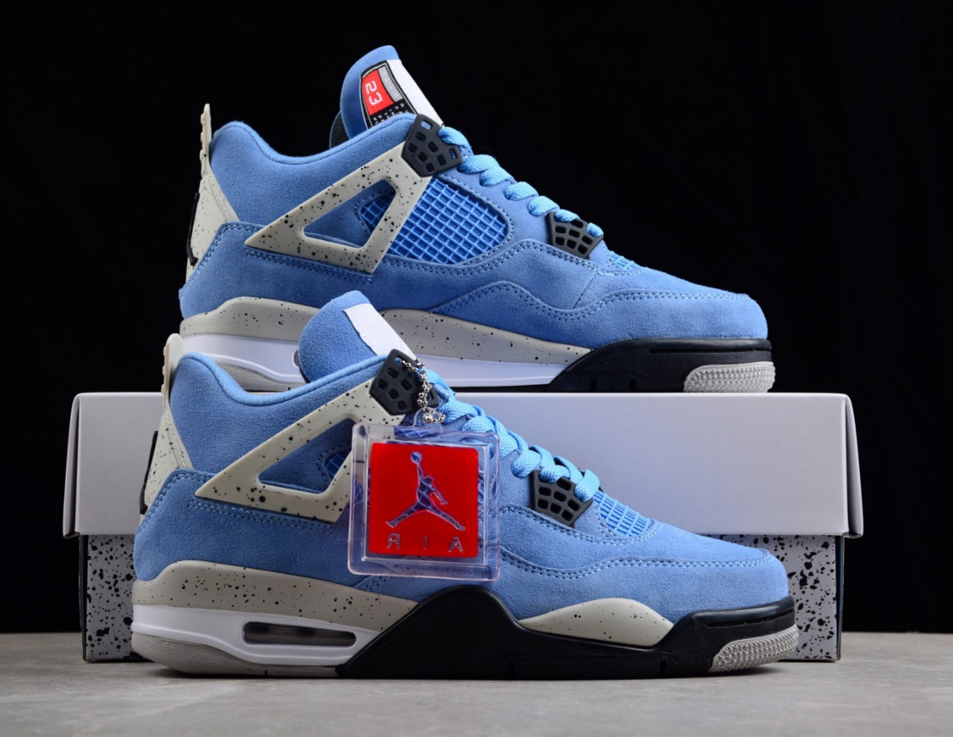 Jordan 4 “University Blue” Men’s Mid-Top Basketball Shoes