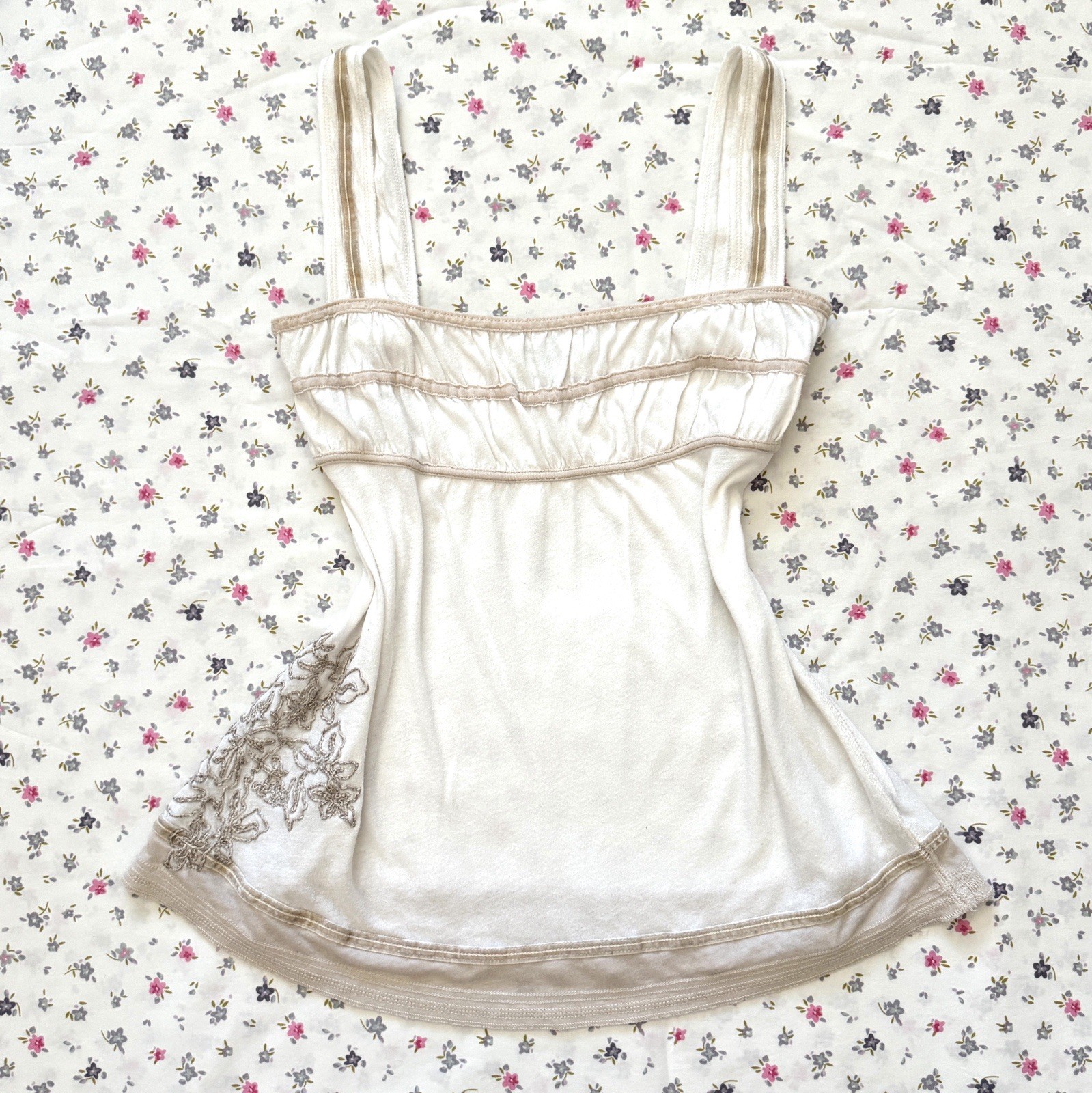 Abercrombie & Fitch vintage white milkmaid babydoll top with floral embroidery
