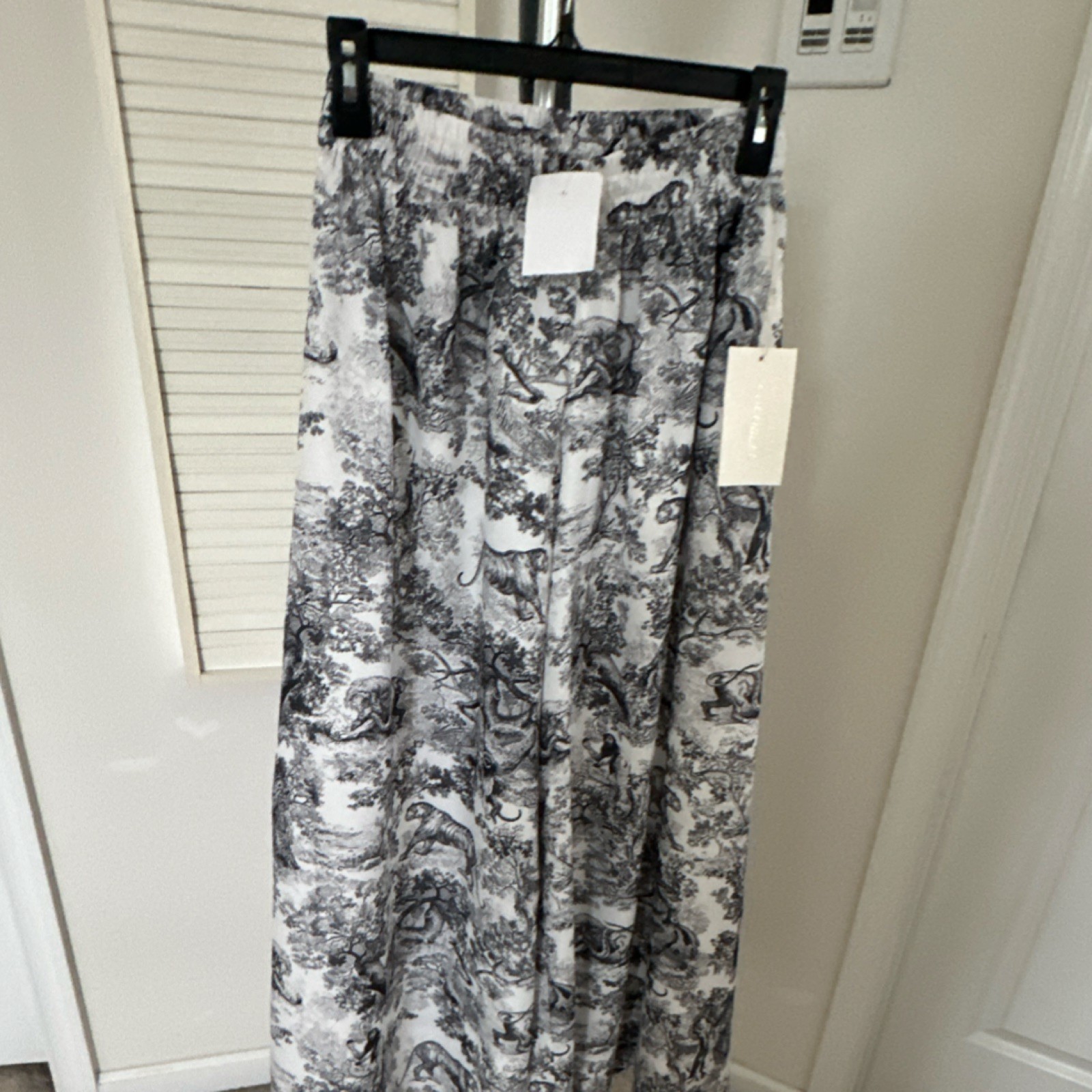 Cocobleu Women’s Black White Animal Print Pull On Pants Polyester