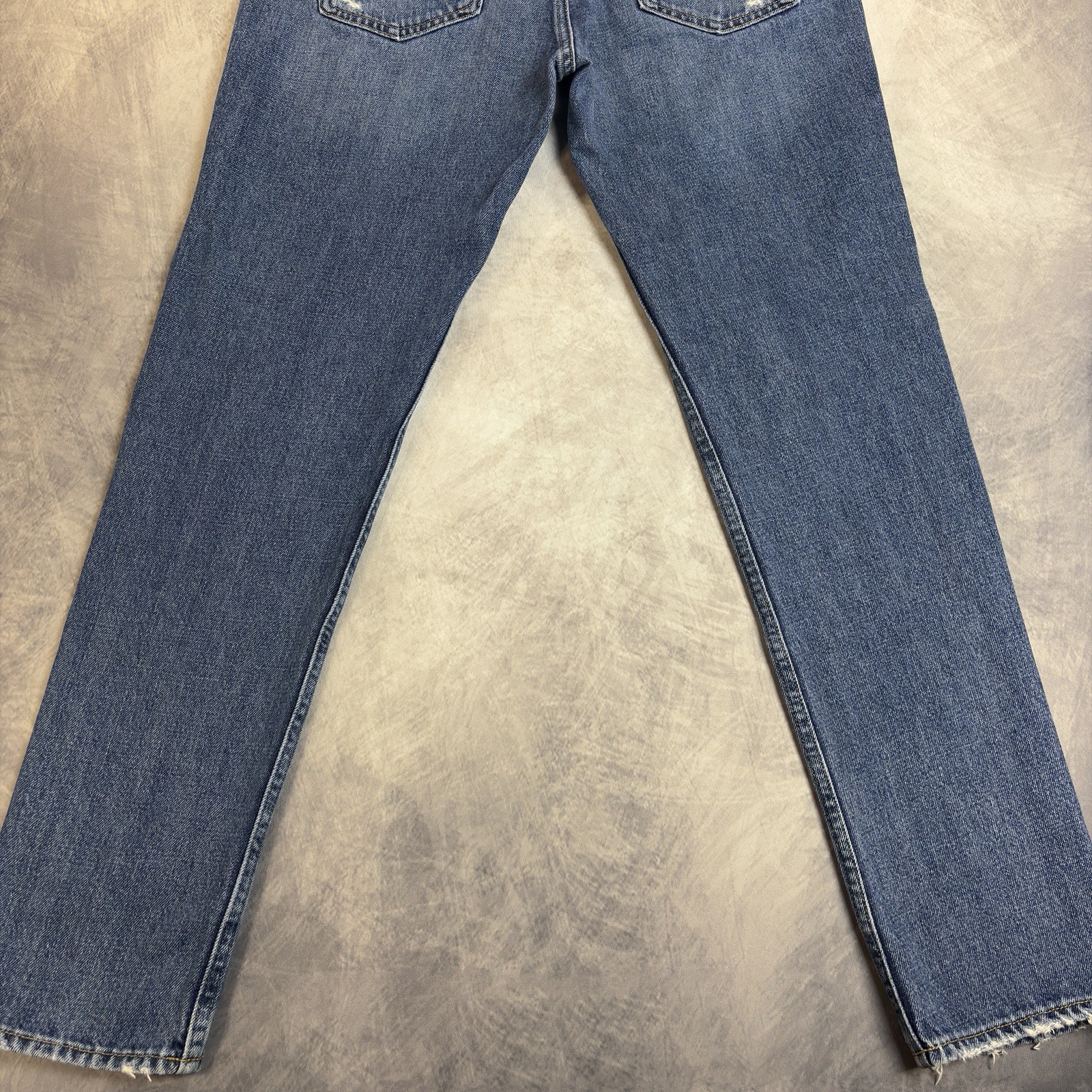 Hollister Jeans Mens 33×32 Distressed Slim Straight Blue Denim Frayed Hem