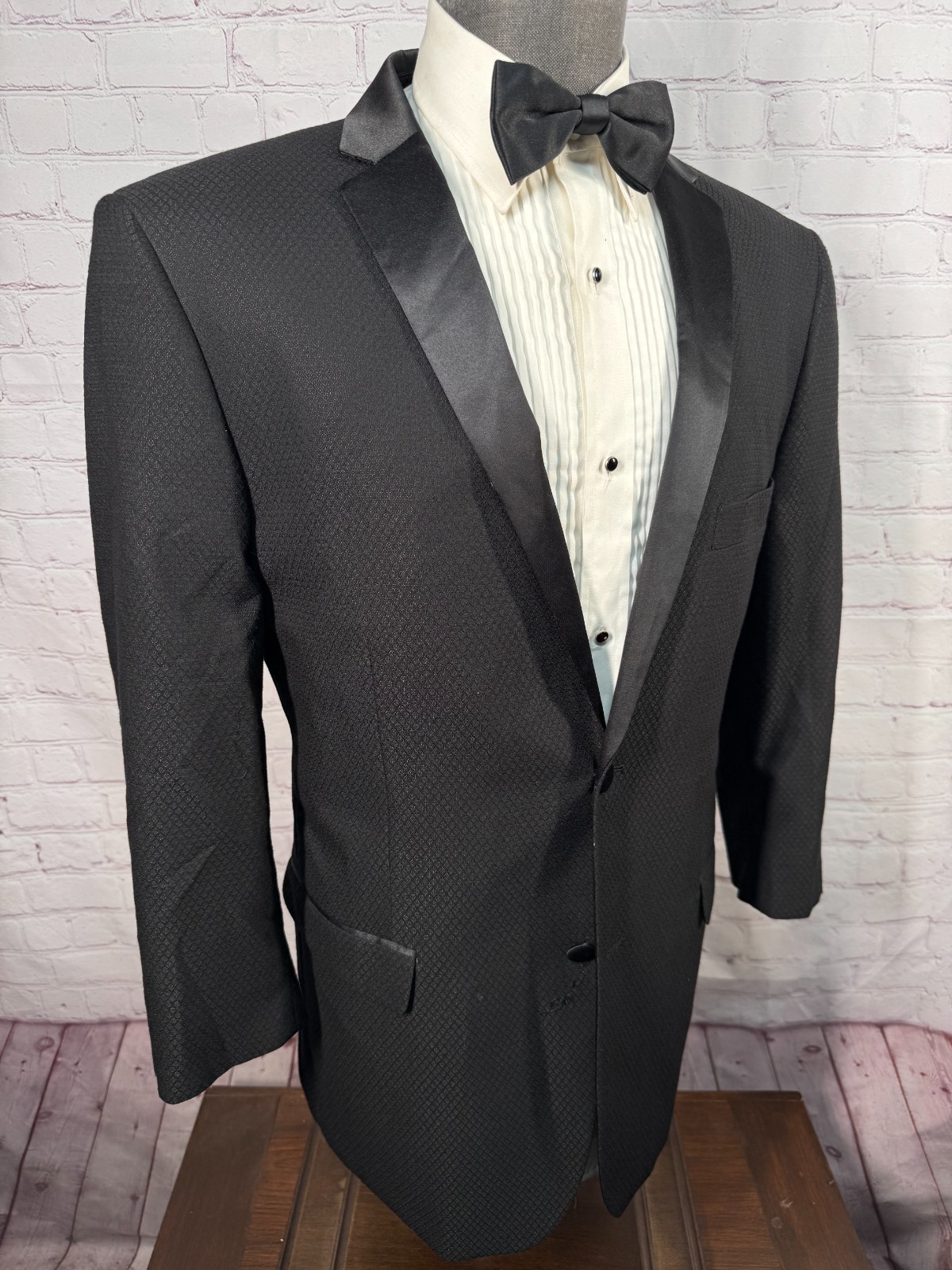 LINEAGE Mens Black ATHLETIC FIT Formal TUXEDO Sport Coat Blazer TUX Jacket 46S
