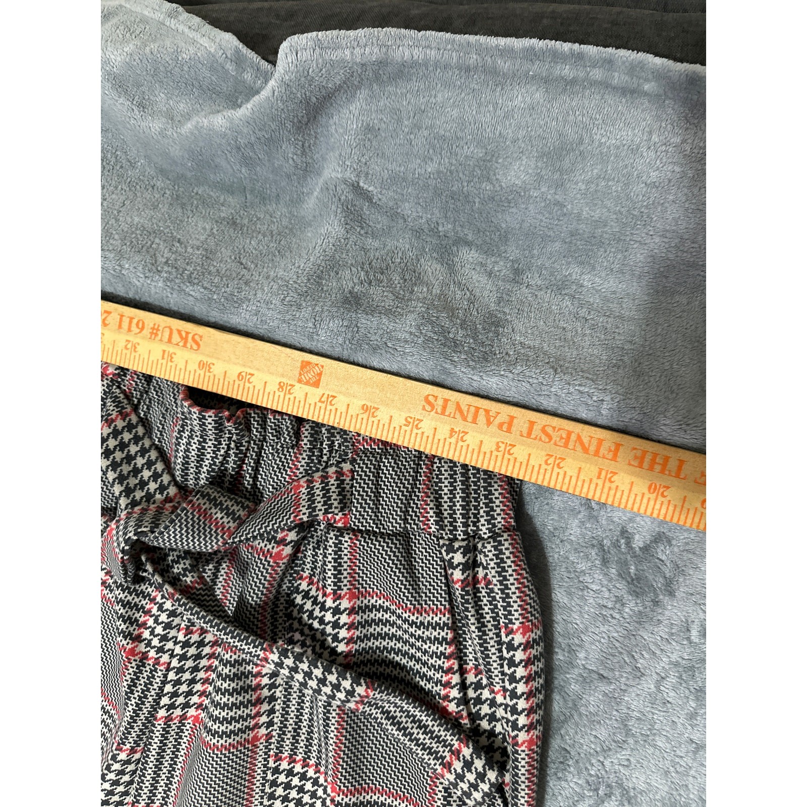 Soho Apparel plaid pants womens size Lg. Polyester/spandex hand wash cold only