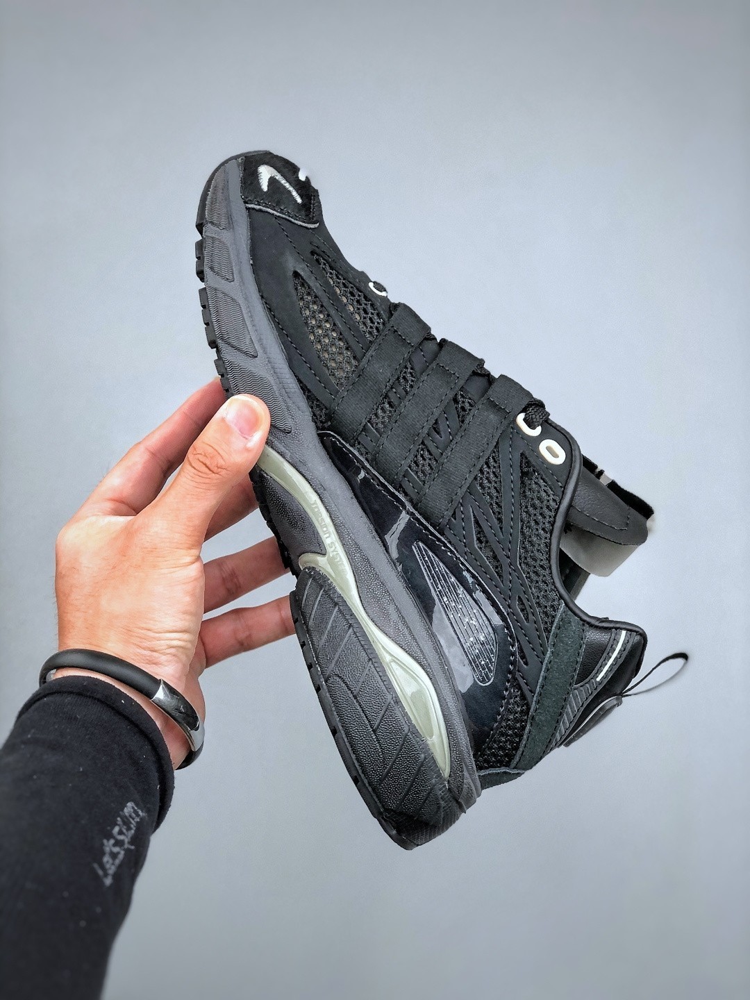 Adida s Song For The Mute X Adidas Adistar Cushion Black JP8416