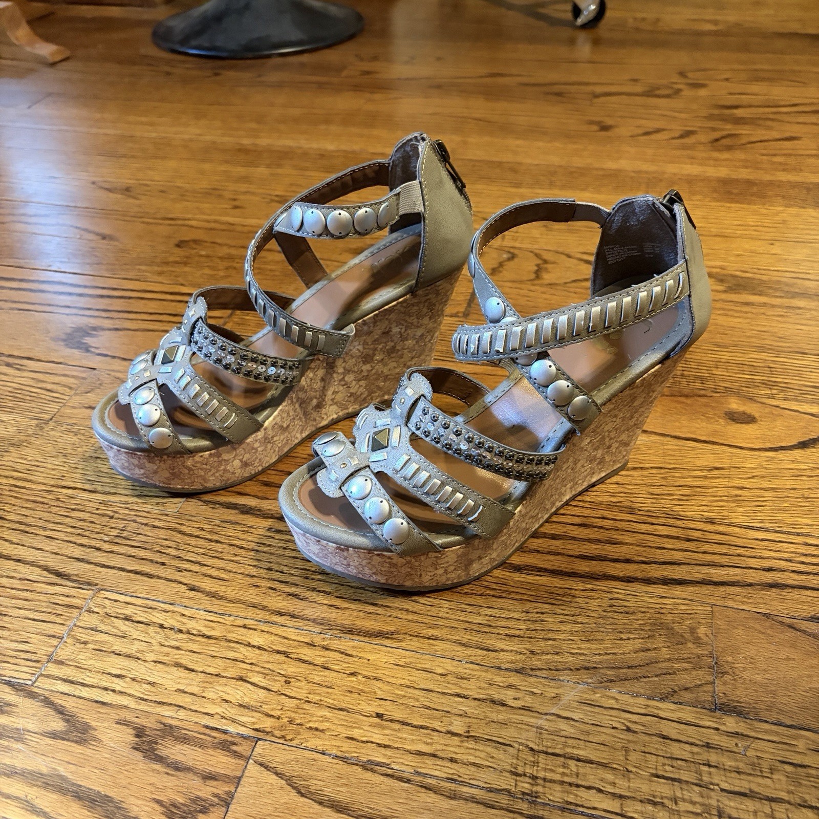 Vintage Y2K LEI Brand Stray Strappy Embellished Cork Wedge Sandals Size 7