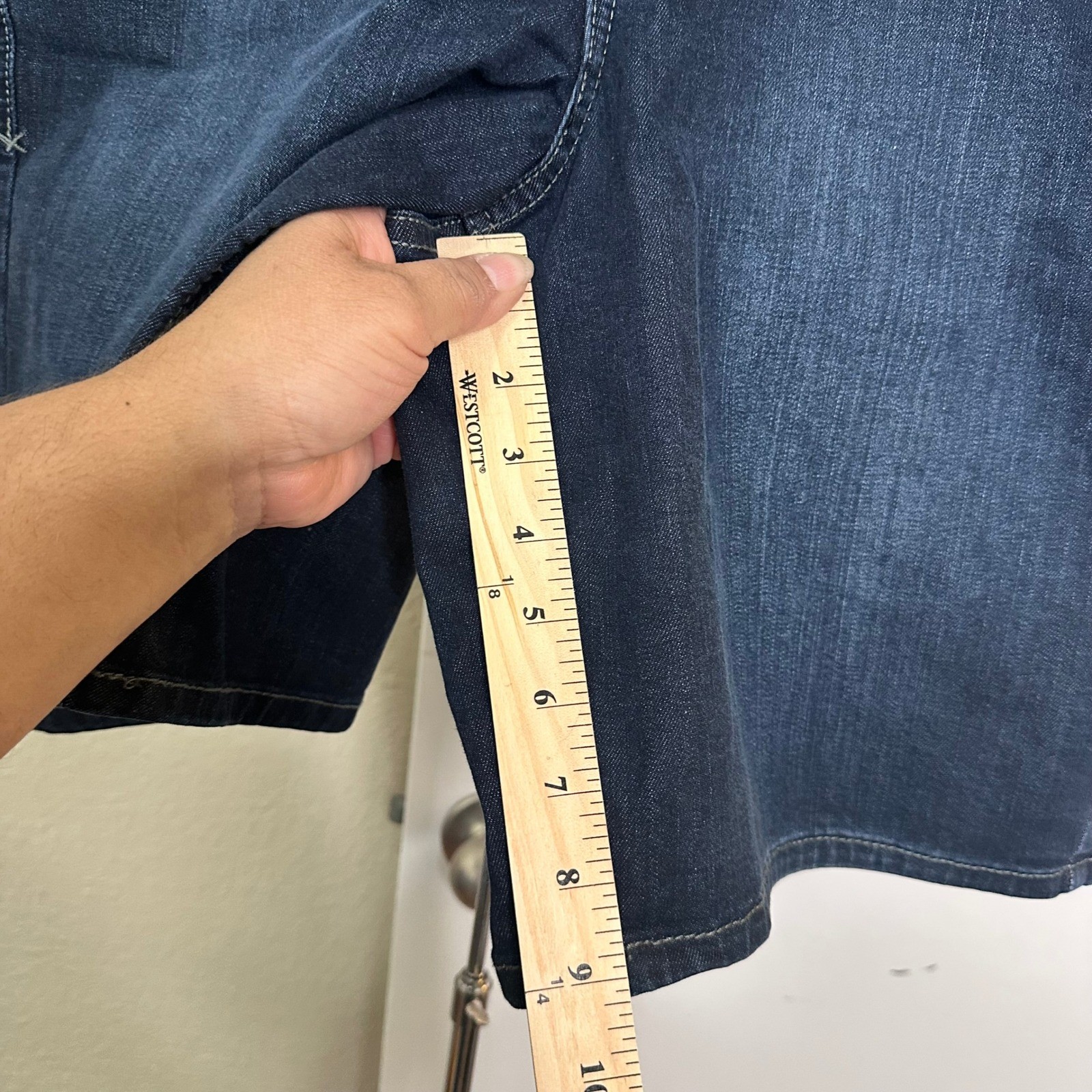 Lane Bryant Womens Bermuda Shorts Dark Wash Tighter Tummy Technology Size 16 NEW