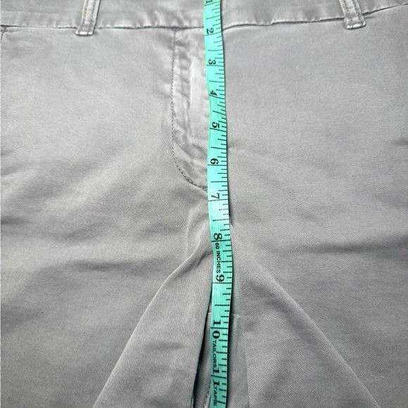 J. Crew Light Gray Women’s Shorts 7″ Inseam Sz 6 EUC