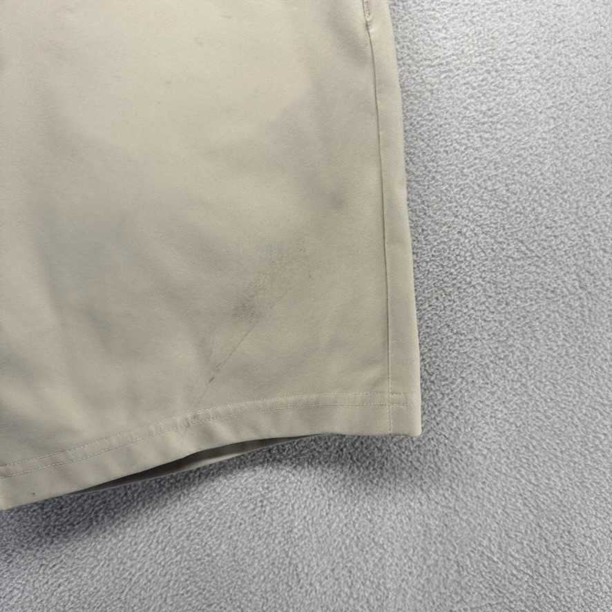 State and Liberty Shorts Men’s 32 FITS 30 Gray Beige Performance Golf Chino READ