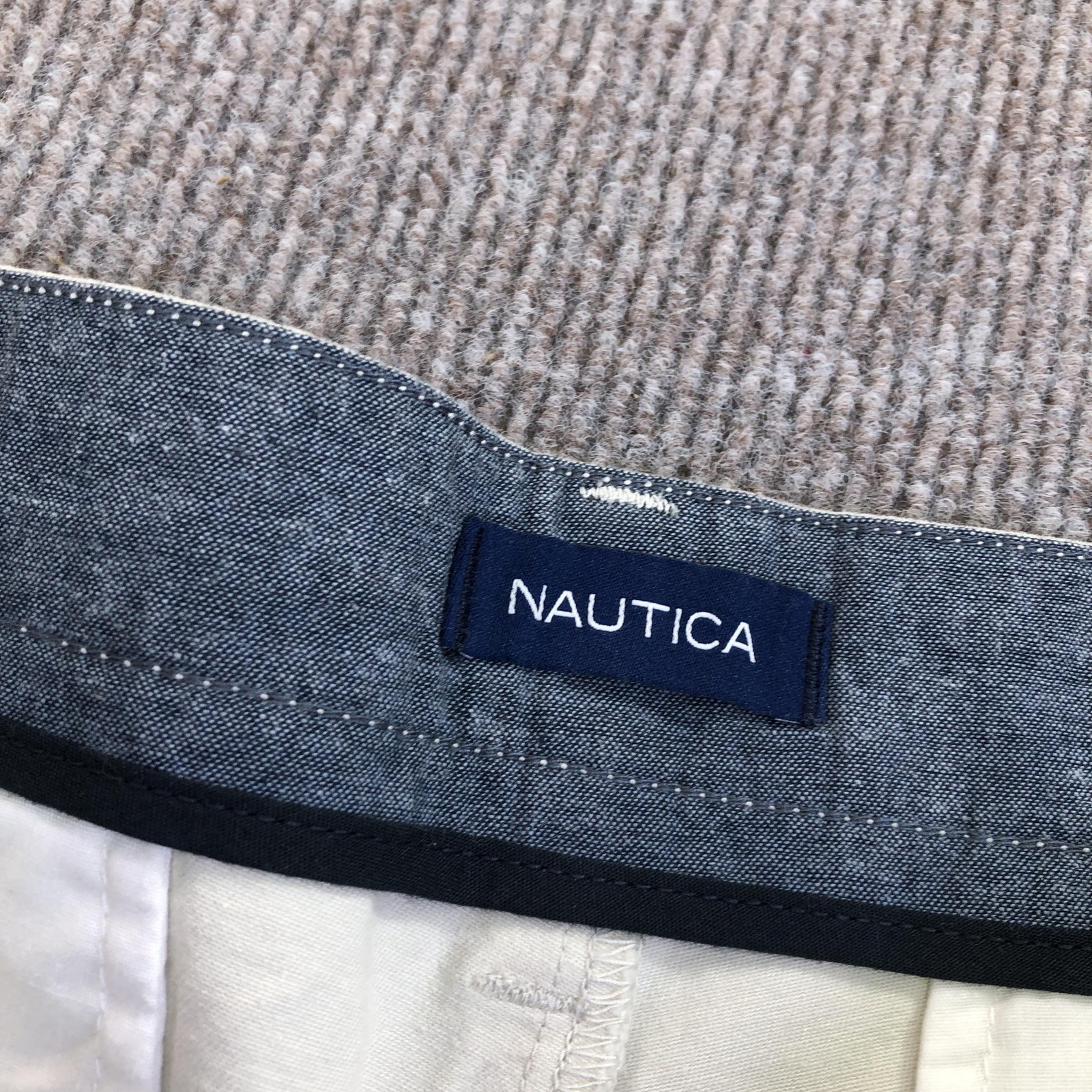 Nautica Shorts Mens 32 Beige Deck Classic Fit Chino 6 Inseam Stretch Summer