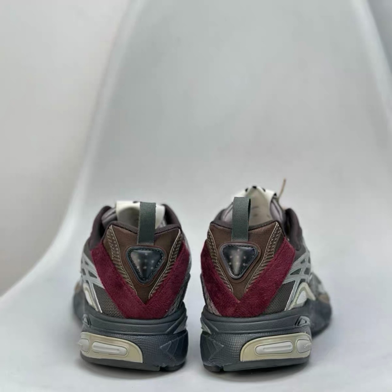 Song for the Mute x adidas Originals Adistar Cushion Metallic JH 9009