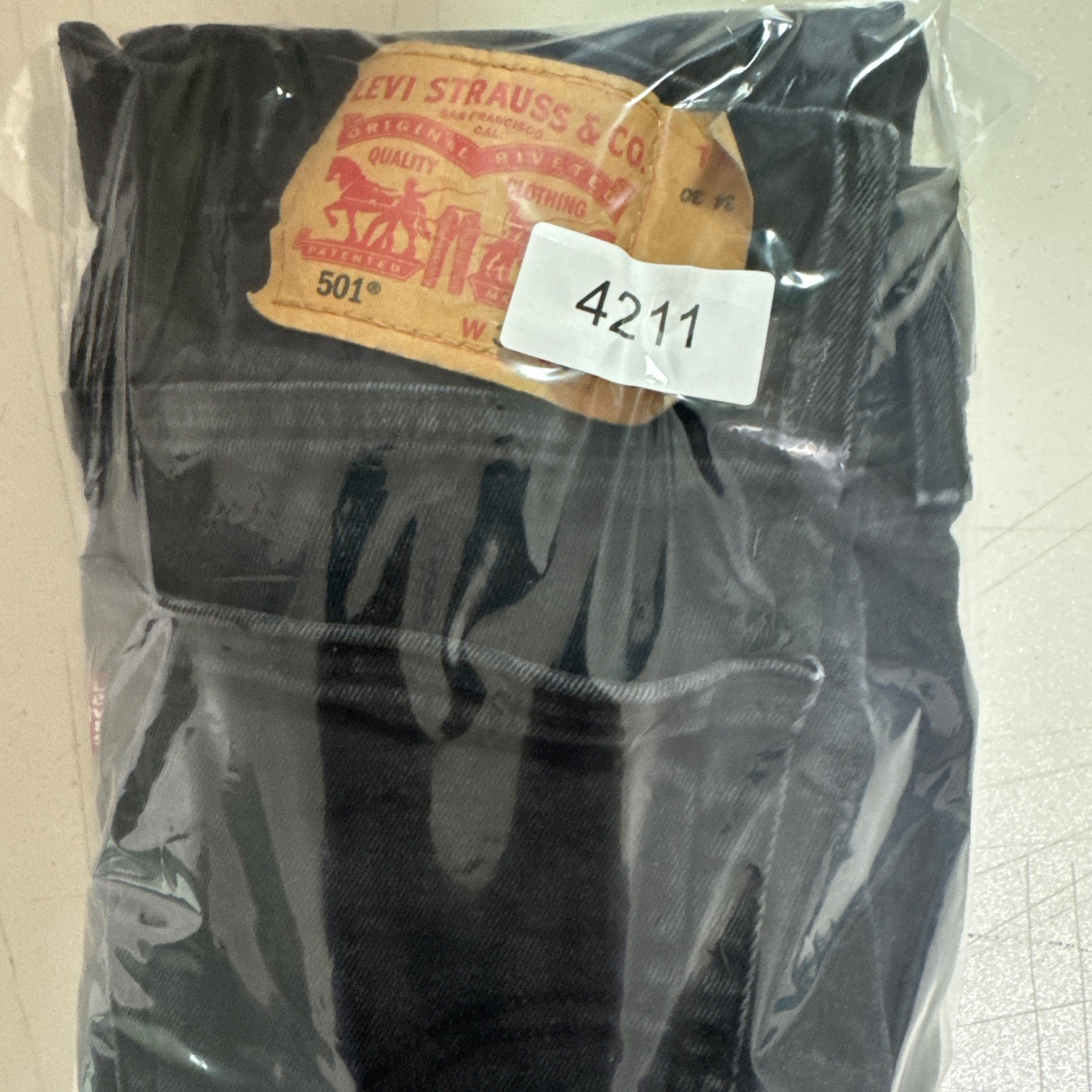 Levis 501 Jeans Men 34×30 (32×29) Black Straight Faded Distressed Gothic Denim