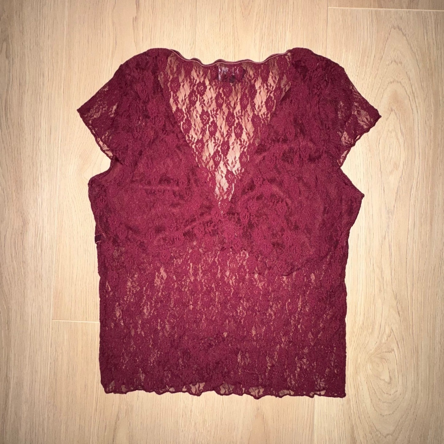 Just Polly Burgundy Lace V-Neck Top Velvet Trim Bow Cap Sleeve Maroon Large