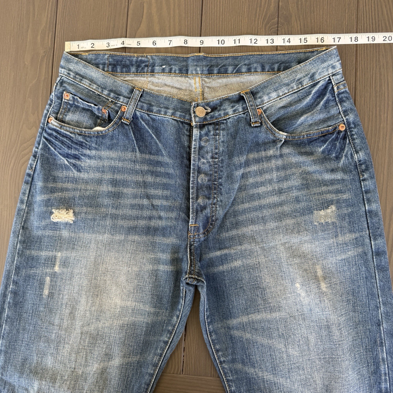 VTG Levis 501 Button Fly Blue Jeans Mens 34×34 Stone Wash Distressed Denim Y2K