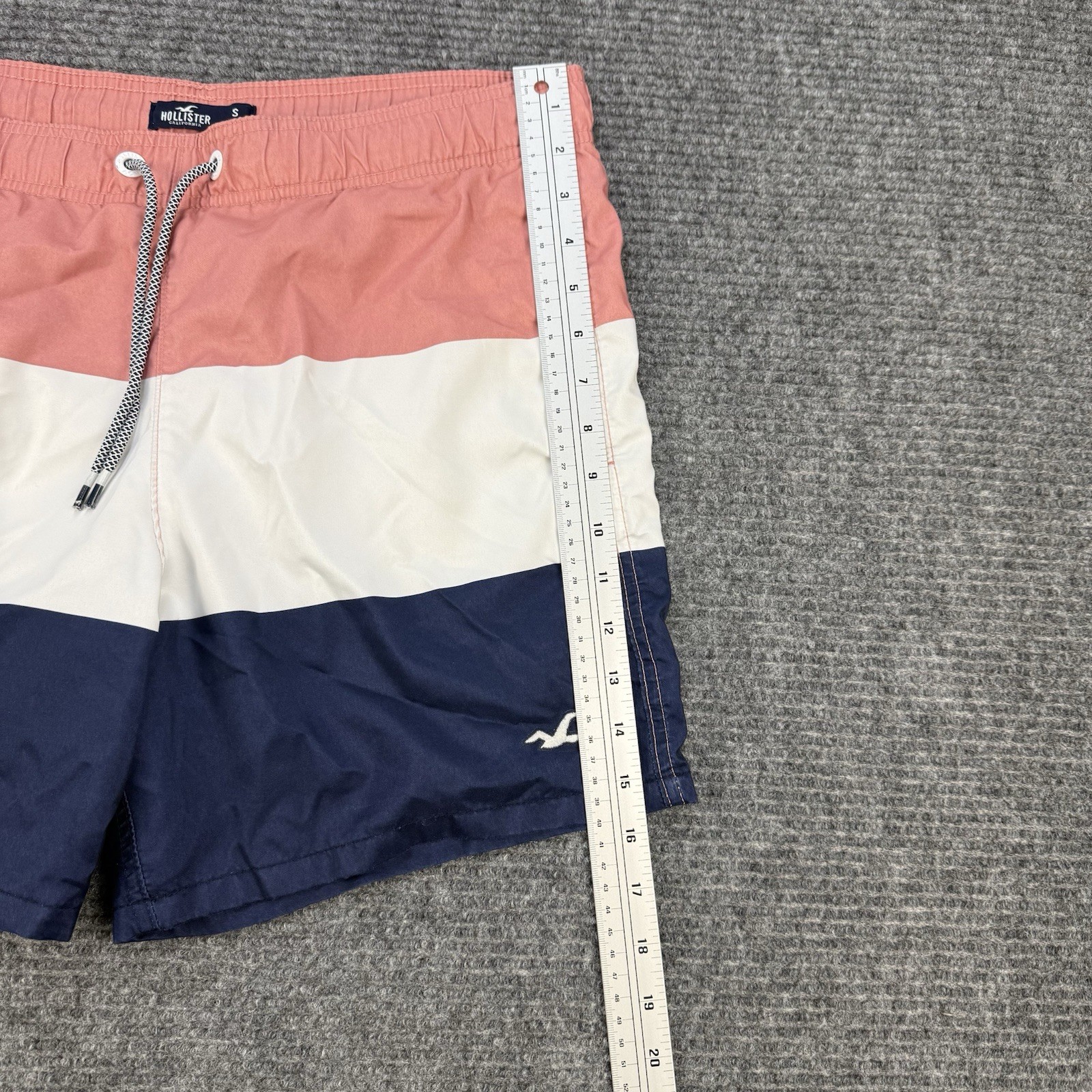 Hollister Men’s Swim Trunks Size S Red White Blue Colorblock Mesh Lined