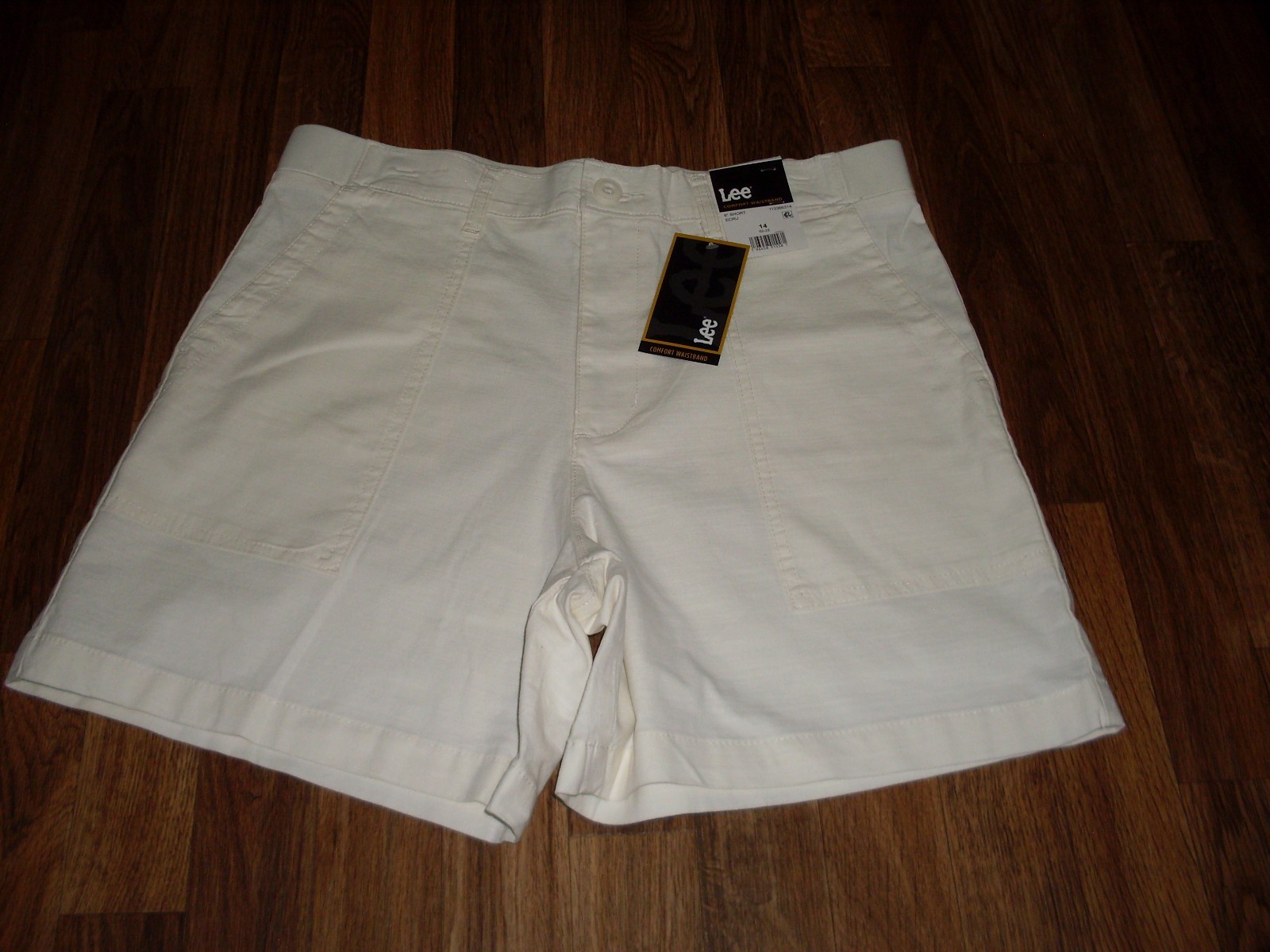 WOMENS LEE COMFORT WAISTBAND STRETCH 6″ SHORTS SIZE 14 NWT