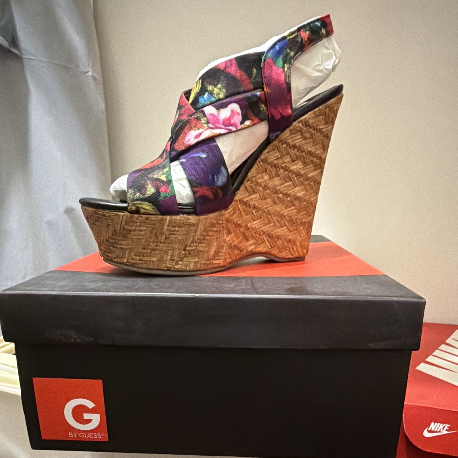G by GUESS Women’s Floral Strappy Open Toe Wedge Slingback Sandals Buckle