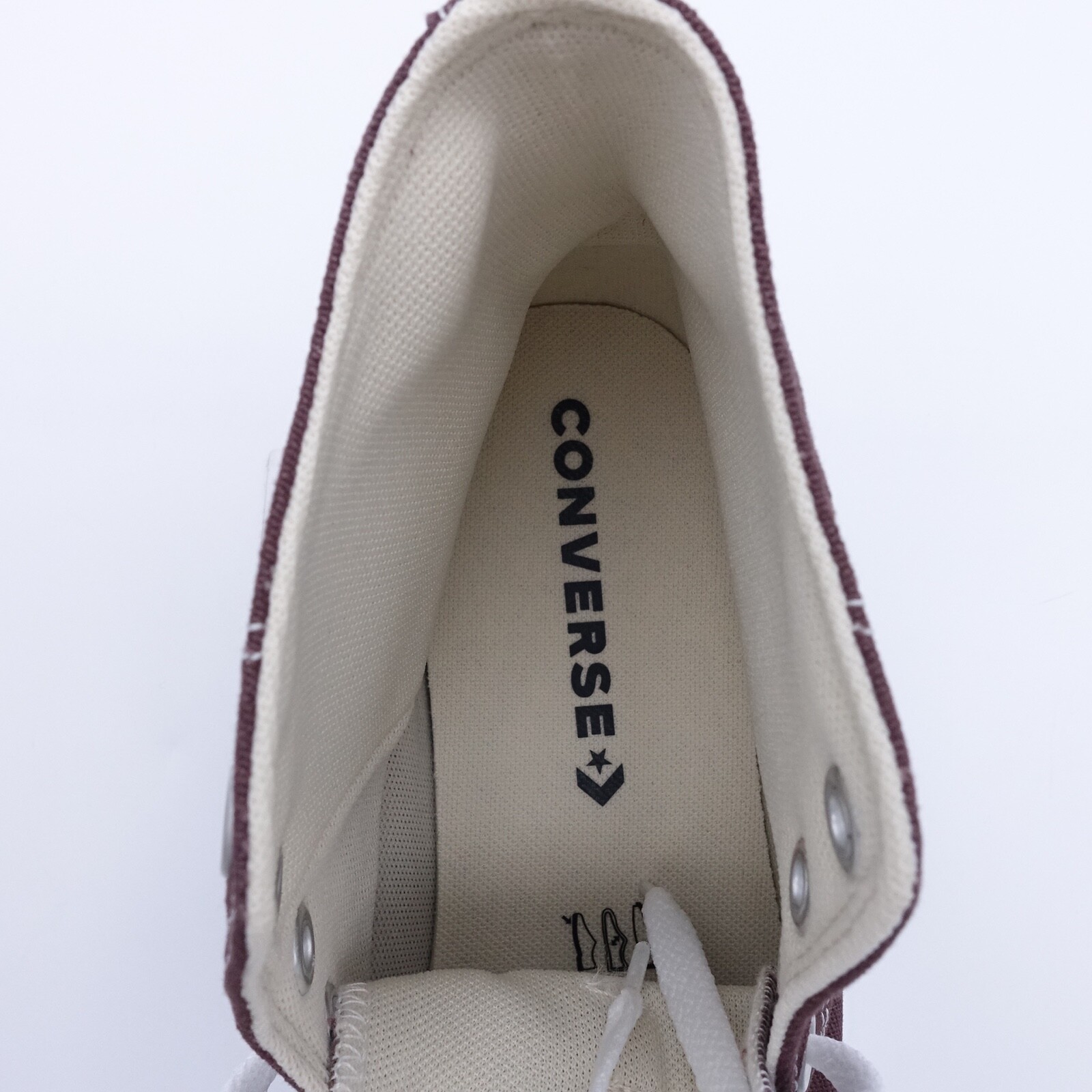 Size 9 Men’s / 11 Women’s Converse Chuck Taylor All Star High Top Sneakers Brown