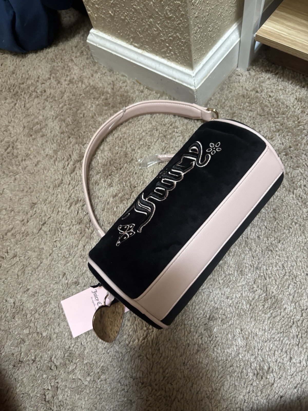 Juicy Couture Black/Pink Logo Barrel Shoulder Bag Zip Closure Detachable Strap