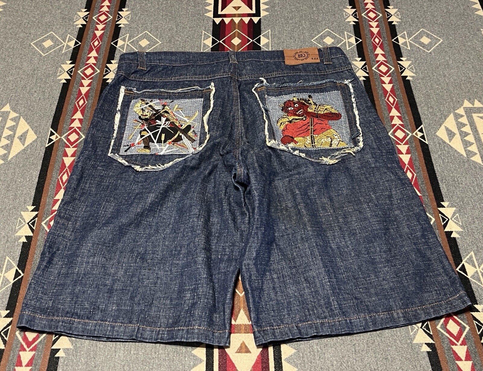 Kno-Betta Denim Shorts Mens 40 Samurai Asian Art Graphic M3