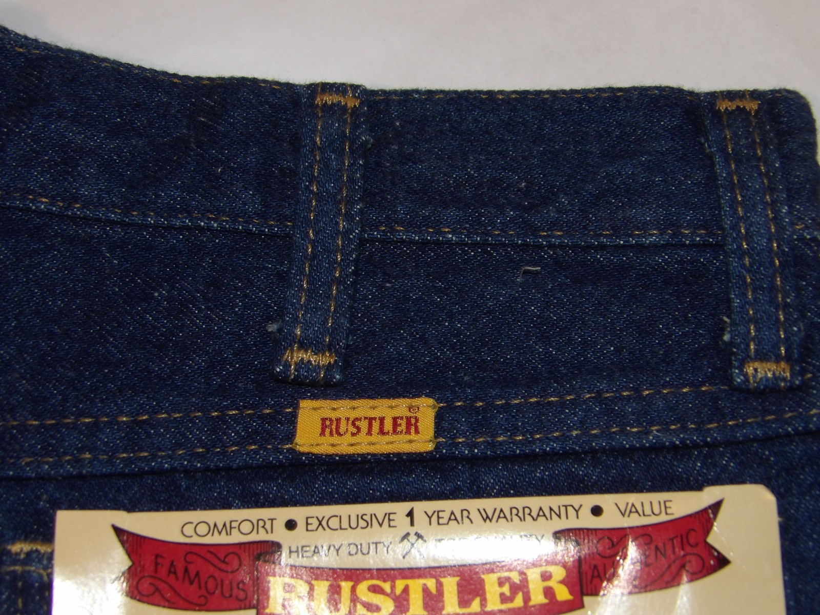 VINTAGE NEW WITH TAGS RUSTLER PREWASHED DENIM BLUE JEANS BY WRANGLER! USA 34×30