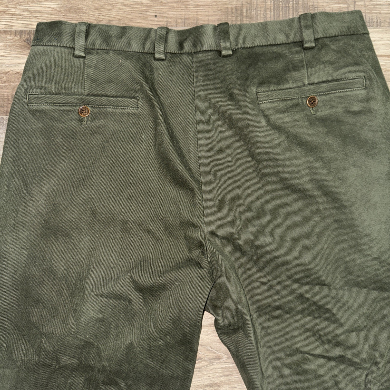 Brooks Brothers Chino Clark Pants Men’s Size 38×30 Olive Green