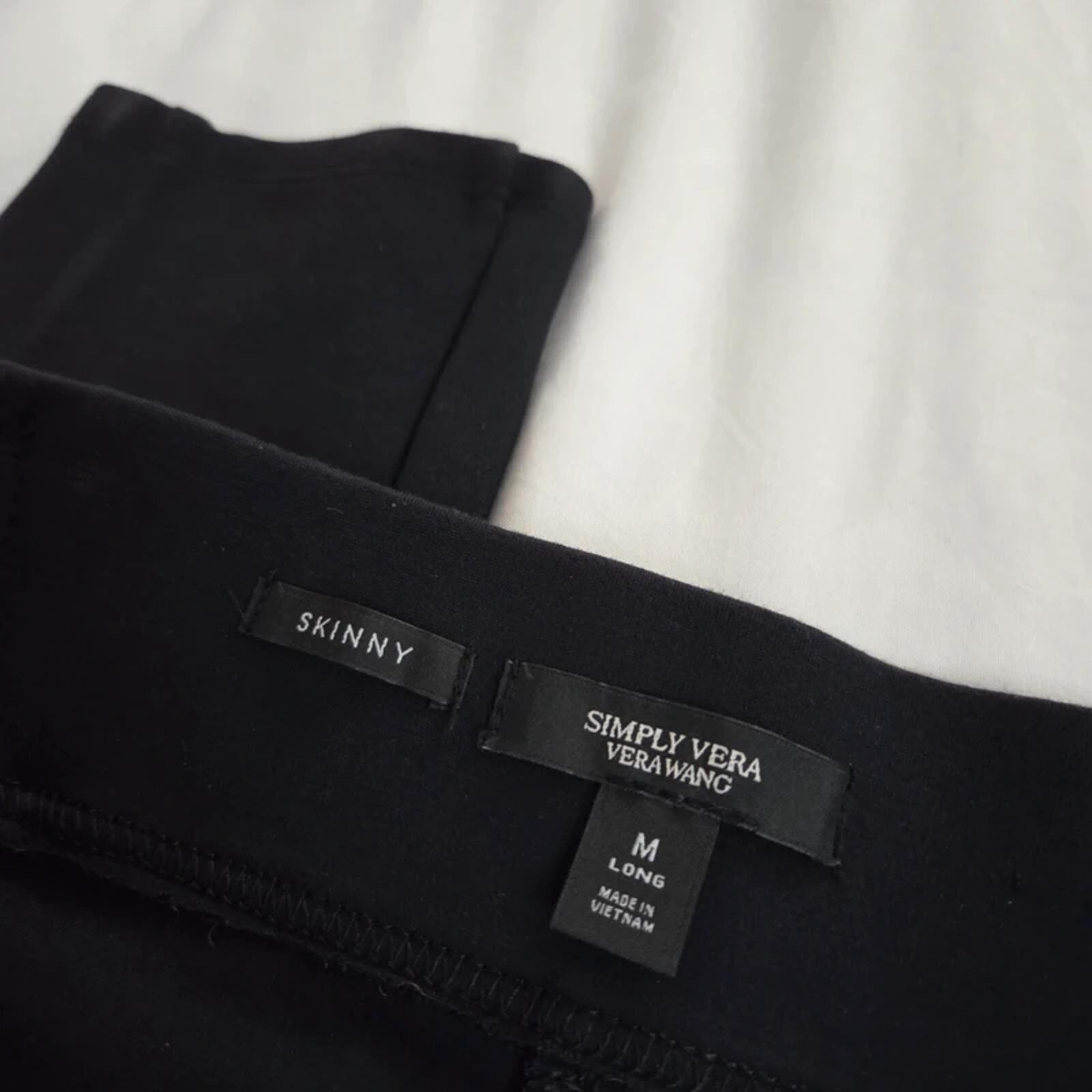Simply Vera Vera Wang Skinny Pull On Pants Black Medium Long Stretch