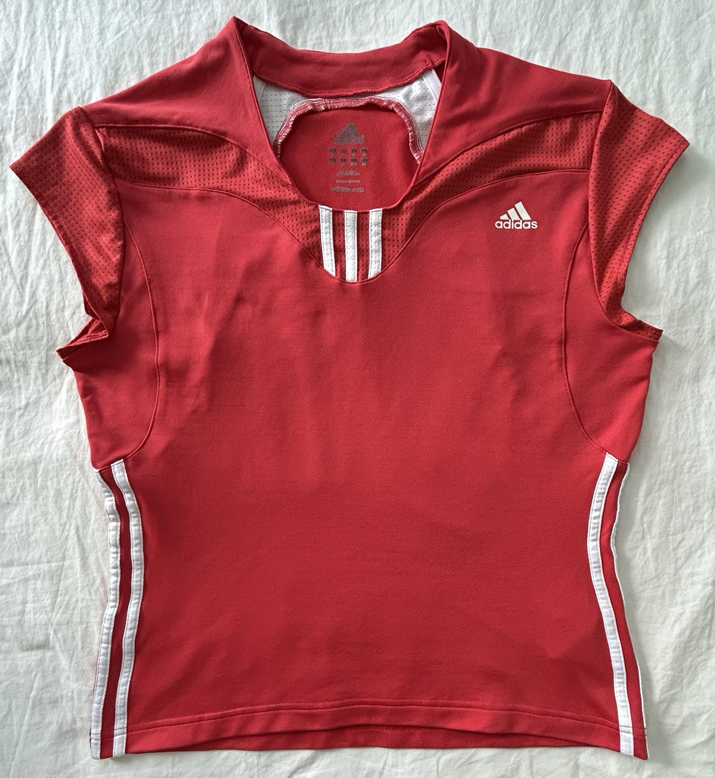 Vintage Y2K Adidas Women’s Red Athletic Top – Breathable Sportswear Size L NWOT