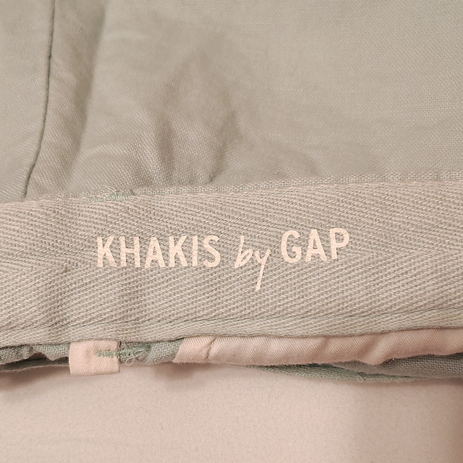 Gap Shorts Womens Size 10 Mint Khakis 100% Cotton Boyfriend Roll Up NWOT