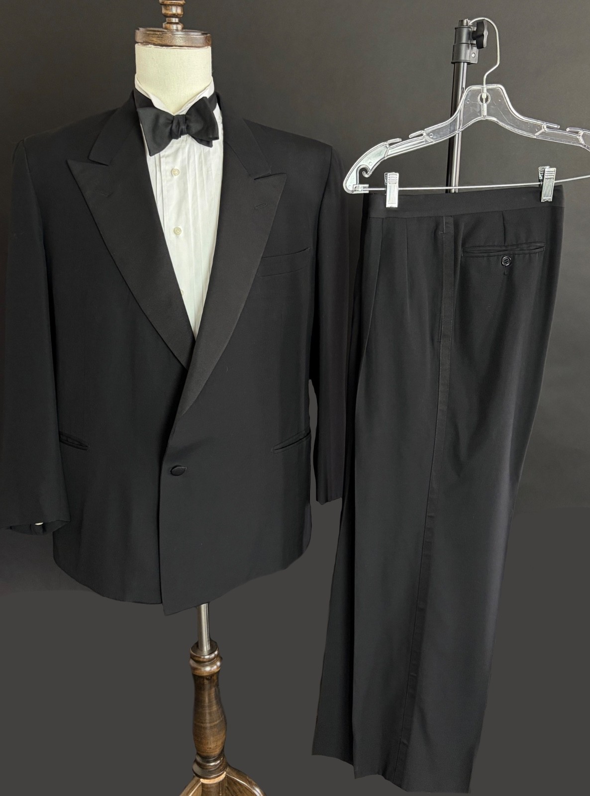 Vintage LUBIAM Italian Tuxedo Suit Black Satin Lapel Formal Dinner Suit 44R
